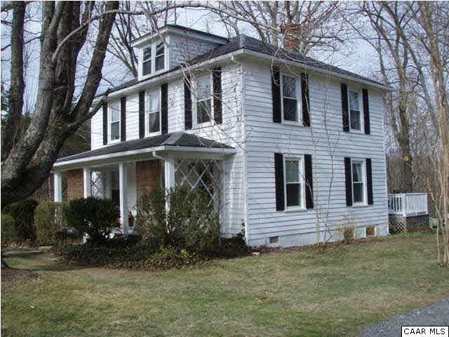 606 C G WOODSON RD