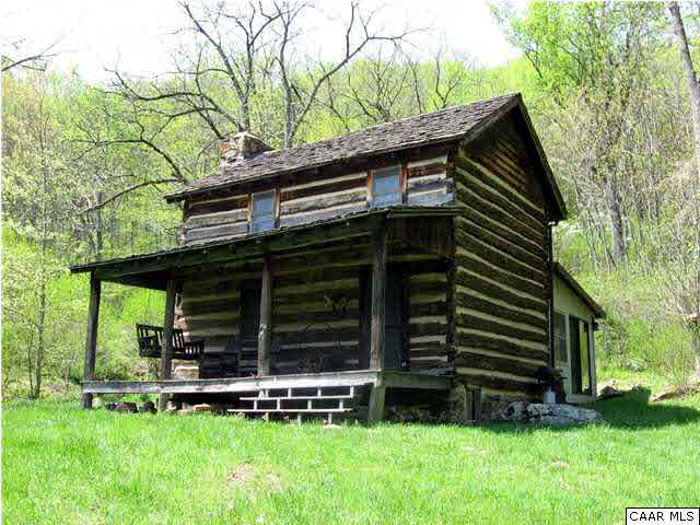 6104 NORTH FORK RD