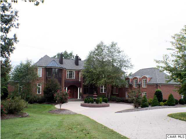 390 WINDY RIDGE LN