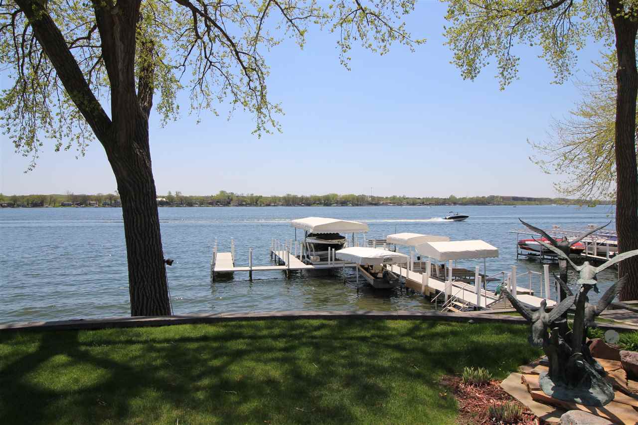 Okoboji Homes Stauss Realty East Lake Okoboji 24257 178th, Okoboji IA