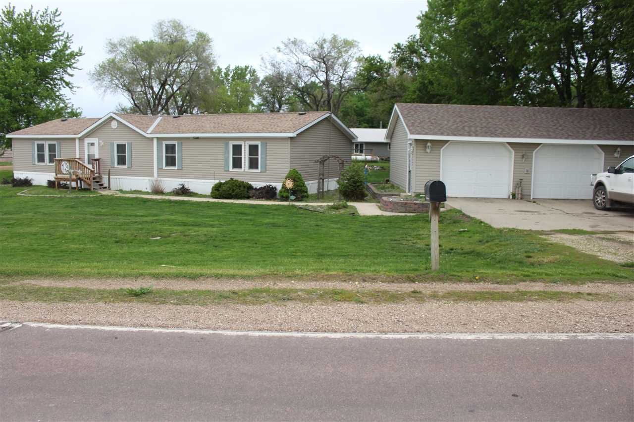 Okoboji Homes Stauss Realty 170 Cottonwood Drive, Rossie IA