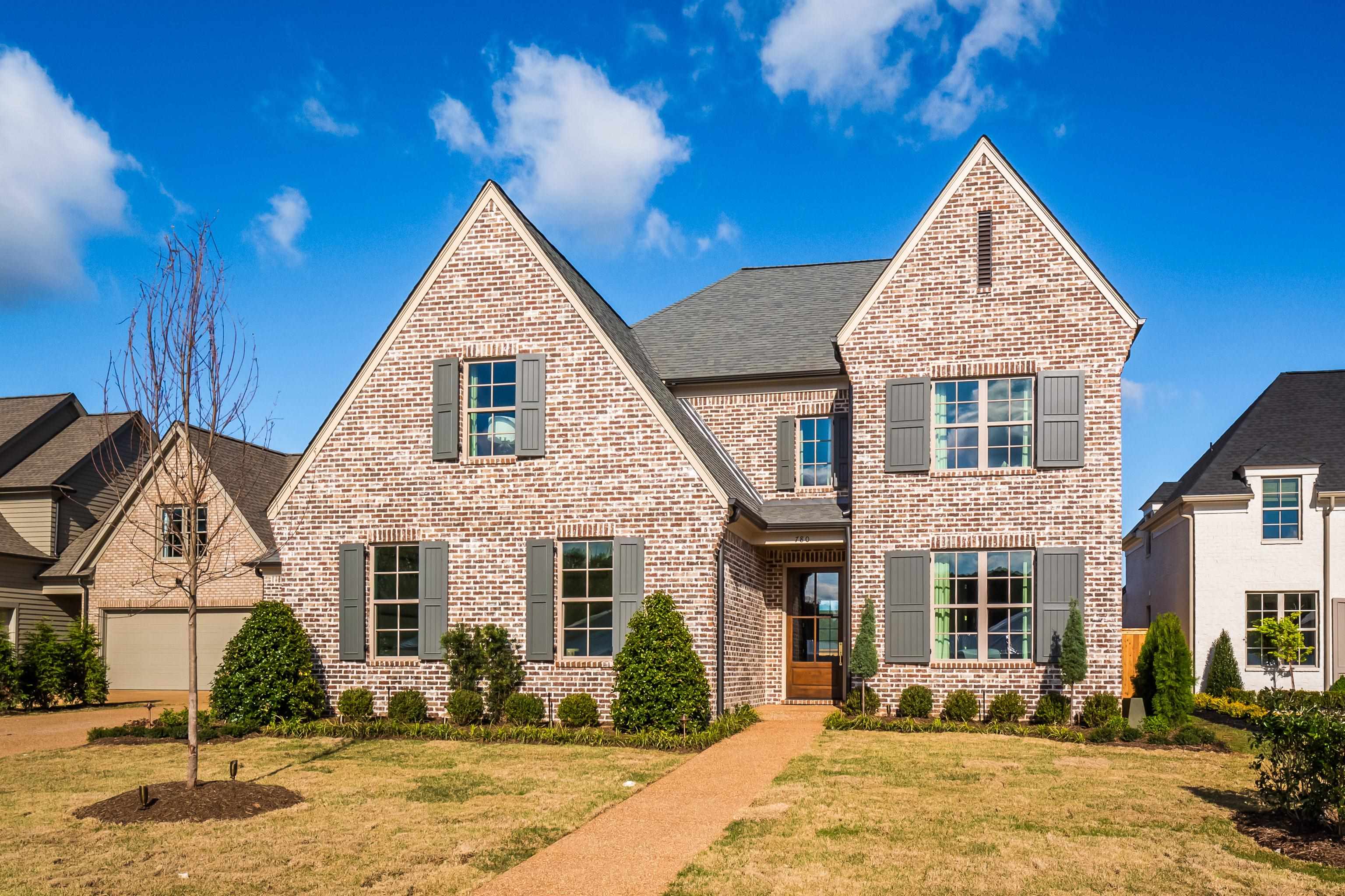 3636 SILVER LAUREL DR