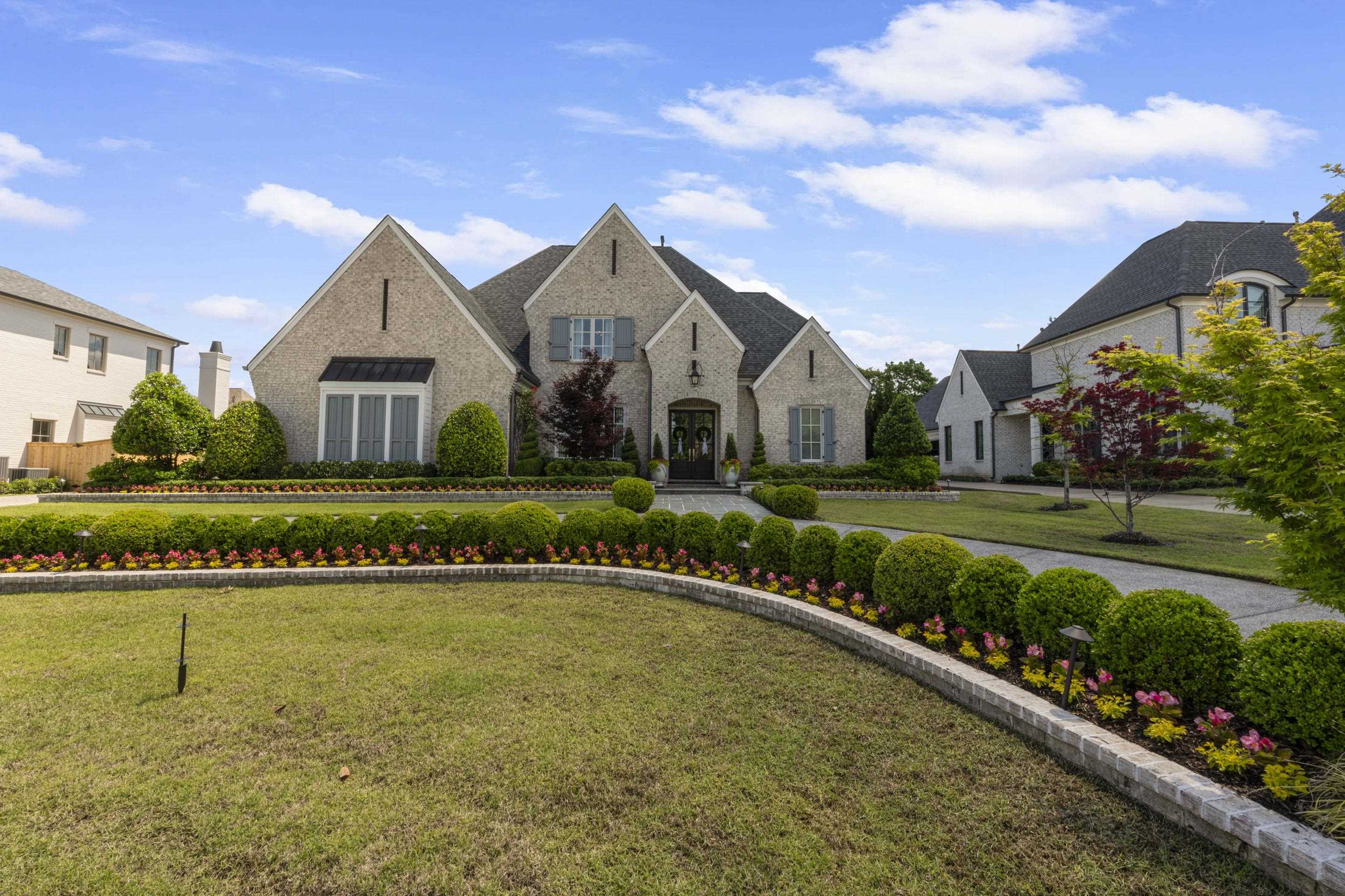 3126 CHAPEL WOODS CV