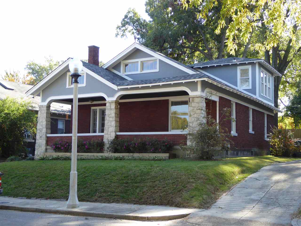 Central Gardens Homes for Sale Midtown Memphis