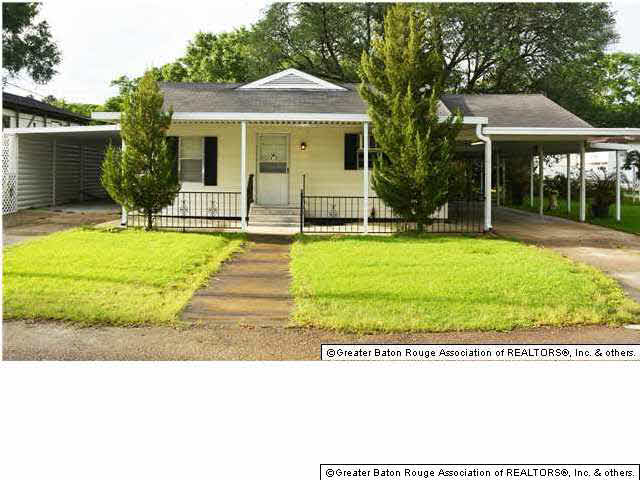 Homes for sale in Denham Springs, LA | 711 Bowman St, Denham Springs, LA 70726 | MLS# BR201311488