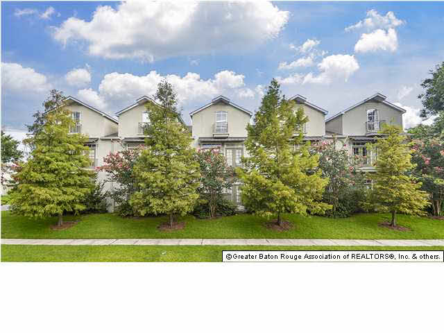 Homes for sale in Baton Rouge, LA | 352 E Boyd Dr #201, Baton Rouge, LA 70808 | MLS# BR201410187