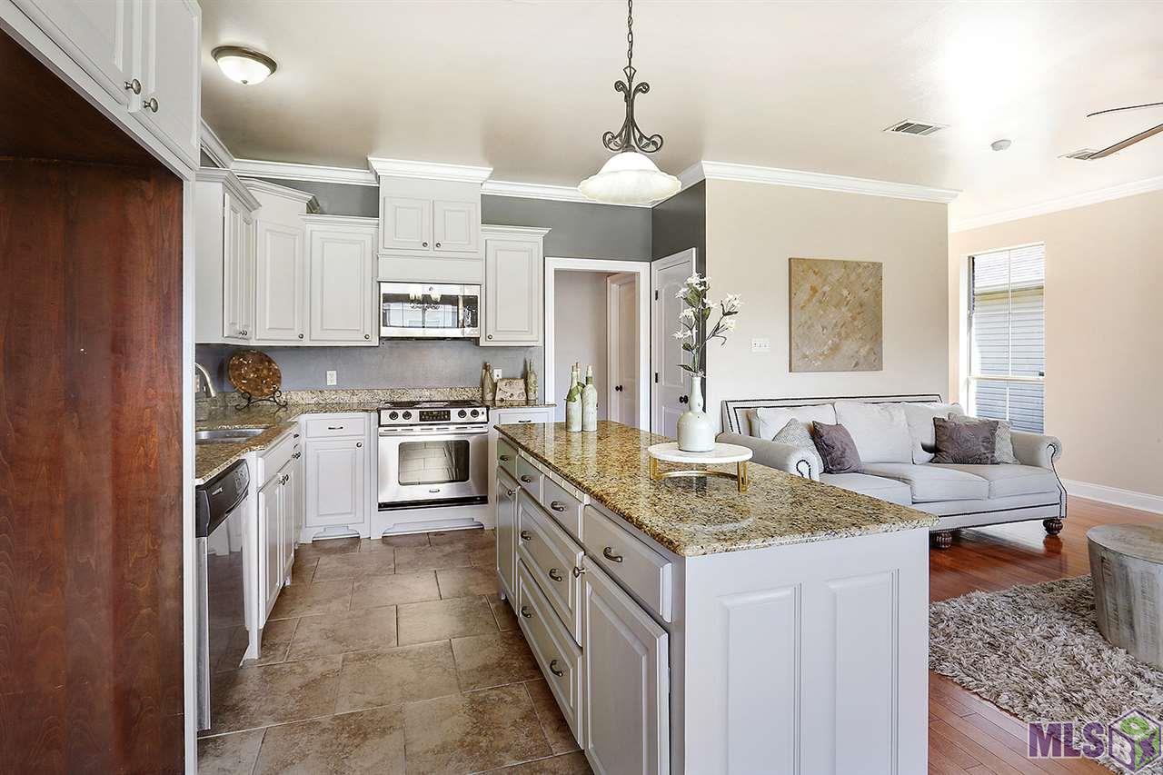 Homes for sale in Denham Springs, LA | 11436 Rossow Ct, Denham Springs, LA 70726 | MLS# BR2018008421