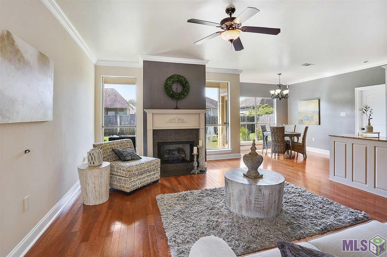 Homes for sale in Denham Springs, LA | 11436 Rossow Ct, Denham Springs, LA 70726 | MLS# BR2018008421