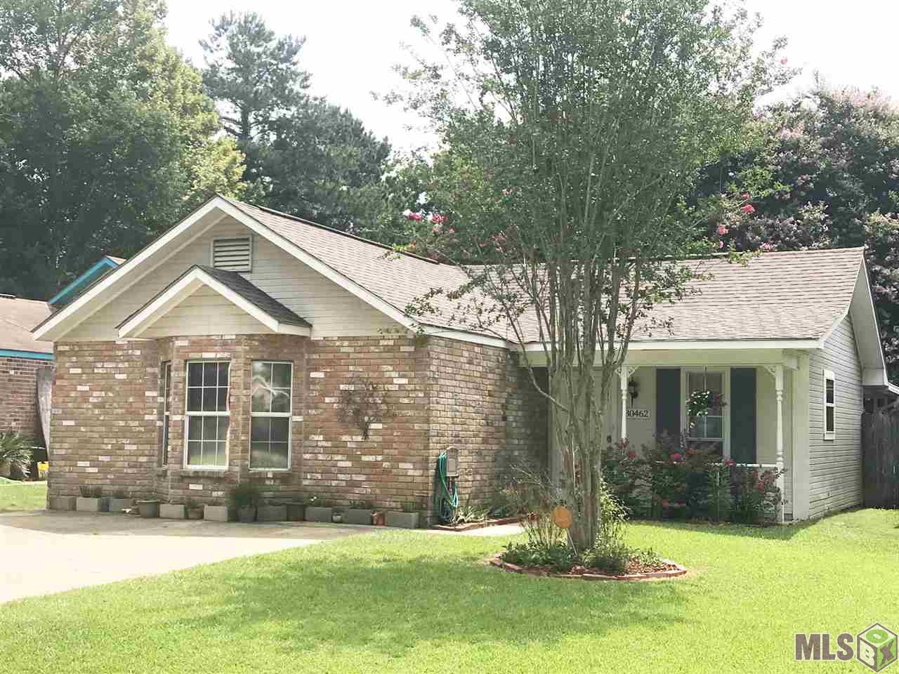 Homes for sale in Denham Springs, LA | 30462 Fairway View Dr, Denham Springs, LA 70726 | MLS# BR2018011307