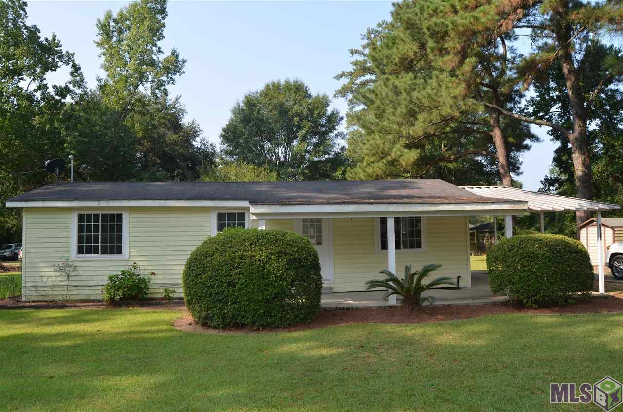 Homes for sale in Denham Springs, LA | 34478 Pinetree Dr, Denham Springs, LA 70706 | MLS# BR2018014634