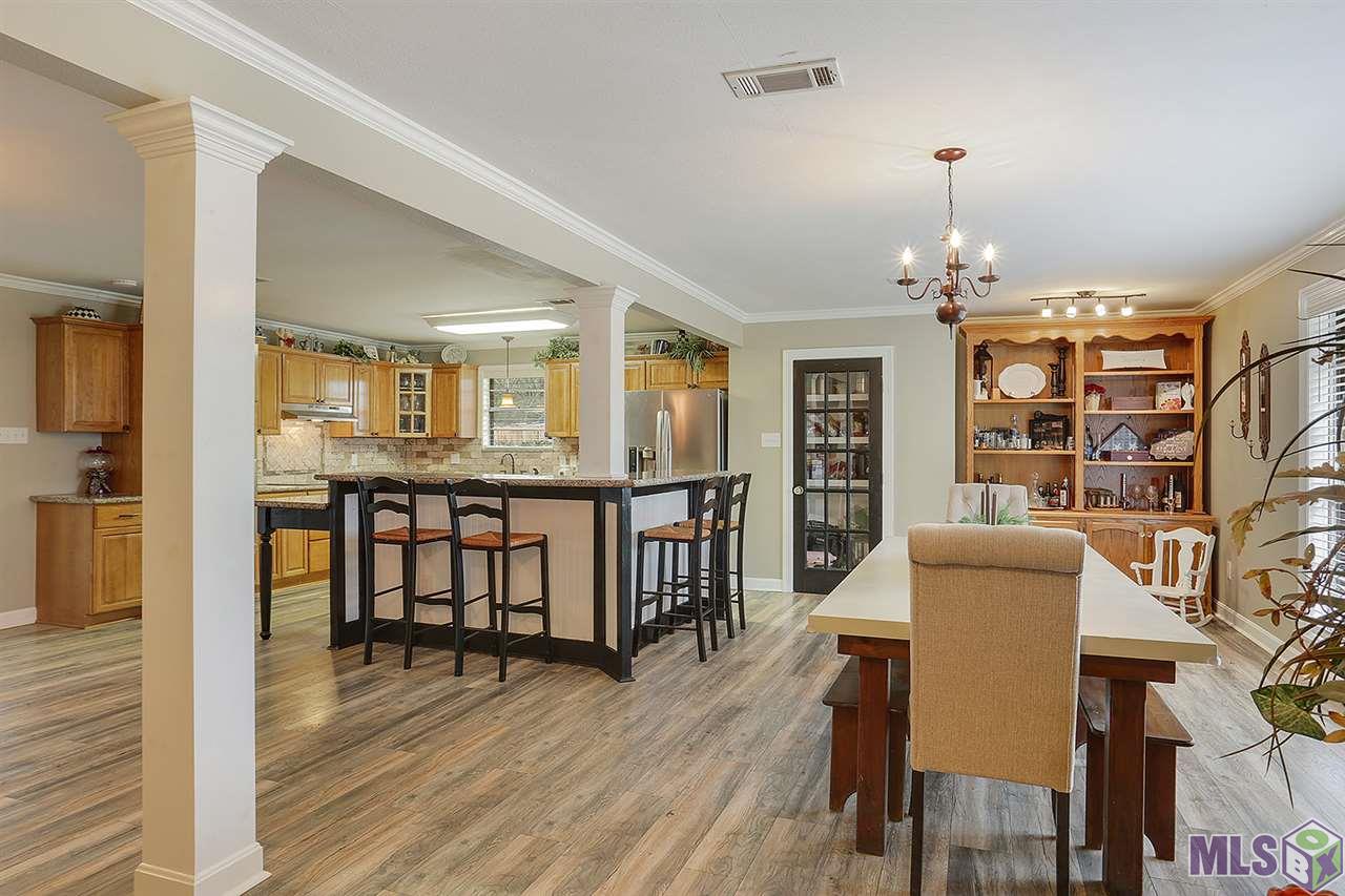 Homes for sale in Denham Springs, LA | 915 Sharon St, Denham Springs, LA 70726 | MLS# BR2019000833