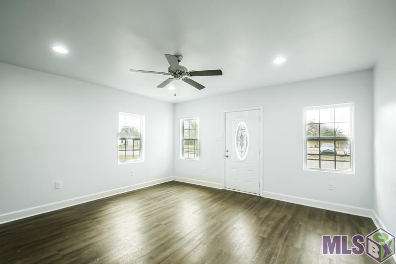 Homes for sale in Denham Springs, LA | 237 Capitol St, Denham Springs, LA 70726 | MLS# BR2019001036