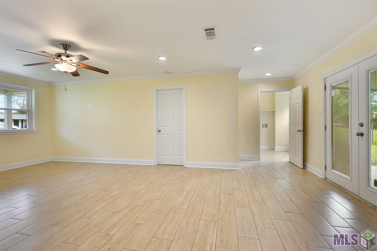 Homes for sale in Denham Springs, LA | 2254 Carolyn Ave, Denham Springs, LA 70726 | MLS# BR2019005082