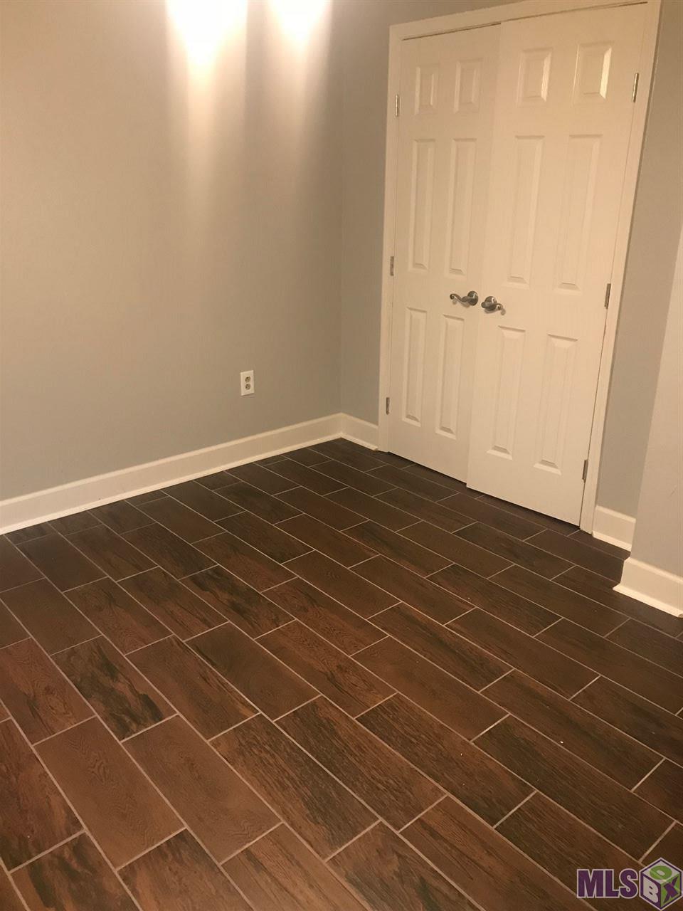 Homes for sale in Baton Rouge, LA | 5944 D'Juanna Dr, Baton Rouge, LA 70811 | MLS# BR2019007871