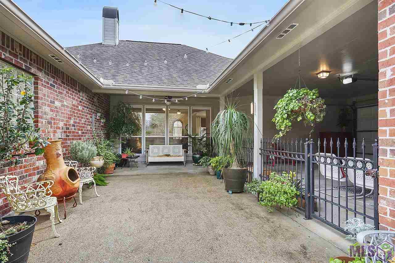 Homes for sale in Zachary, LA | 6593 Summerlin Dr, Zachary, LA 70791 | MLS# BR2020002442