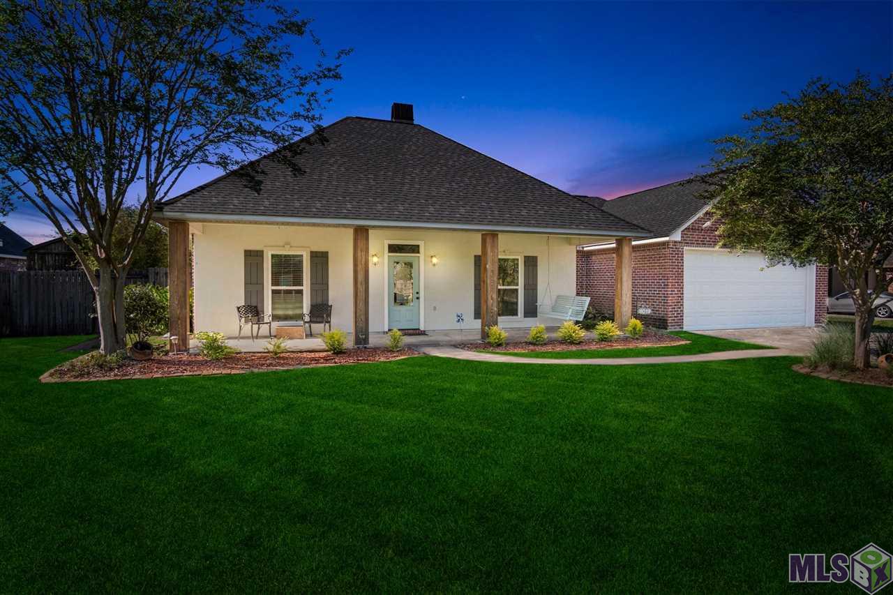 Homes for sale in Denham Springs, LA | 8019 Fitzgerald Dr, Denham Springs, LA 70706 | MLS# BR2020009135