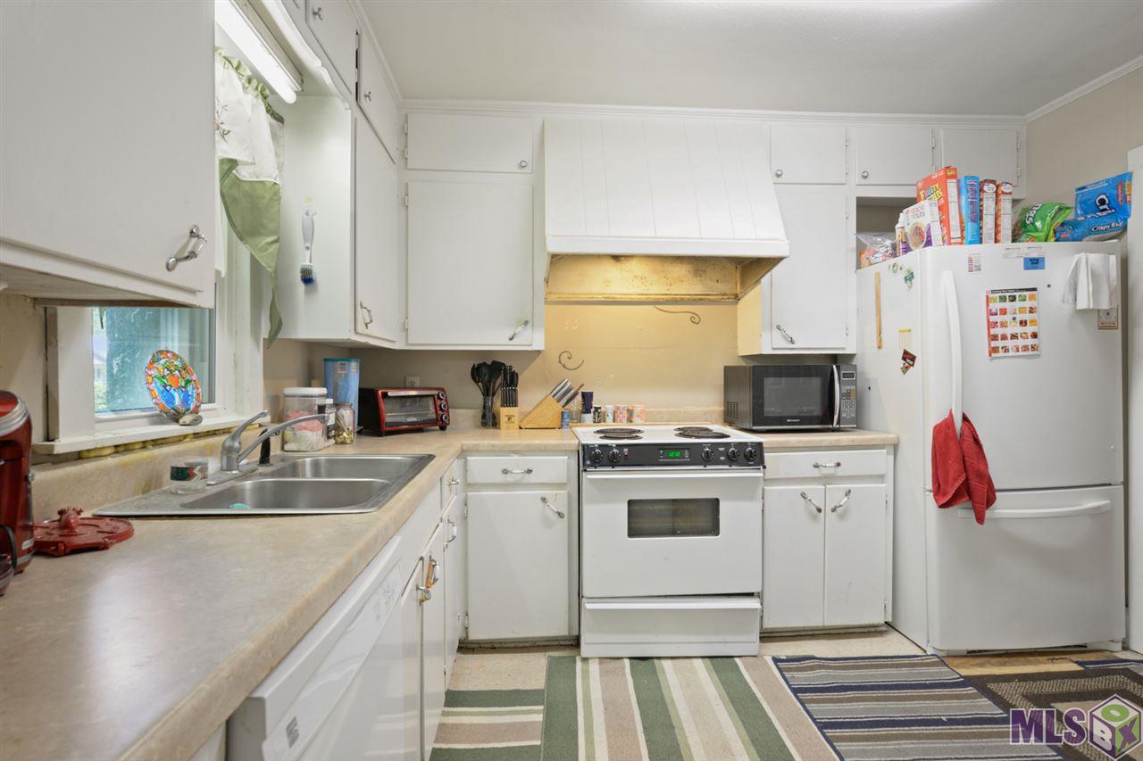 Homes for sale in Denham Springs, LA | 105 Third St, Denham Springs, LA 70726 | MLS# BR2020016239