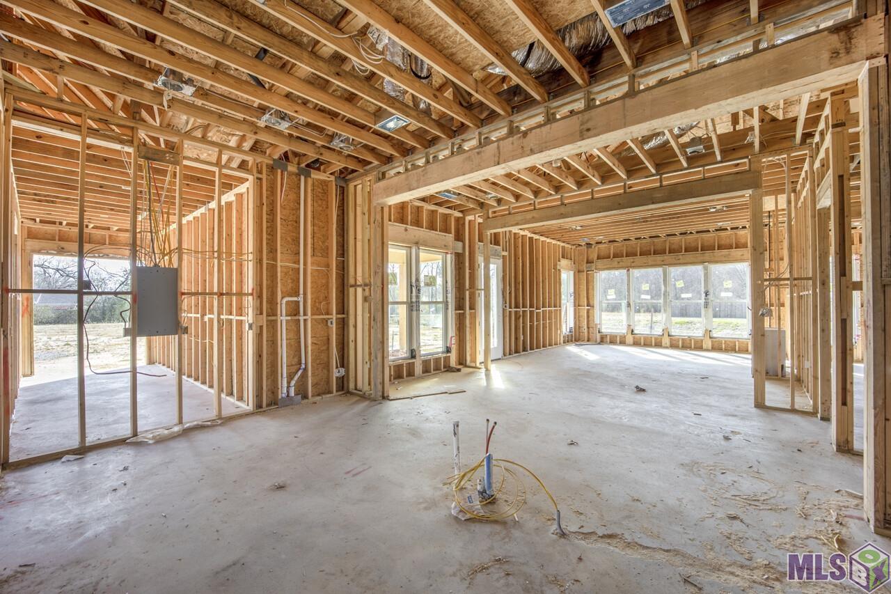 Homes for sale in Denham Springs, LA | 1107 Ivy Ct, Denham Springs, LA 70726 | MLS# BR2021008279