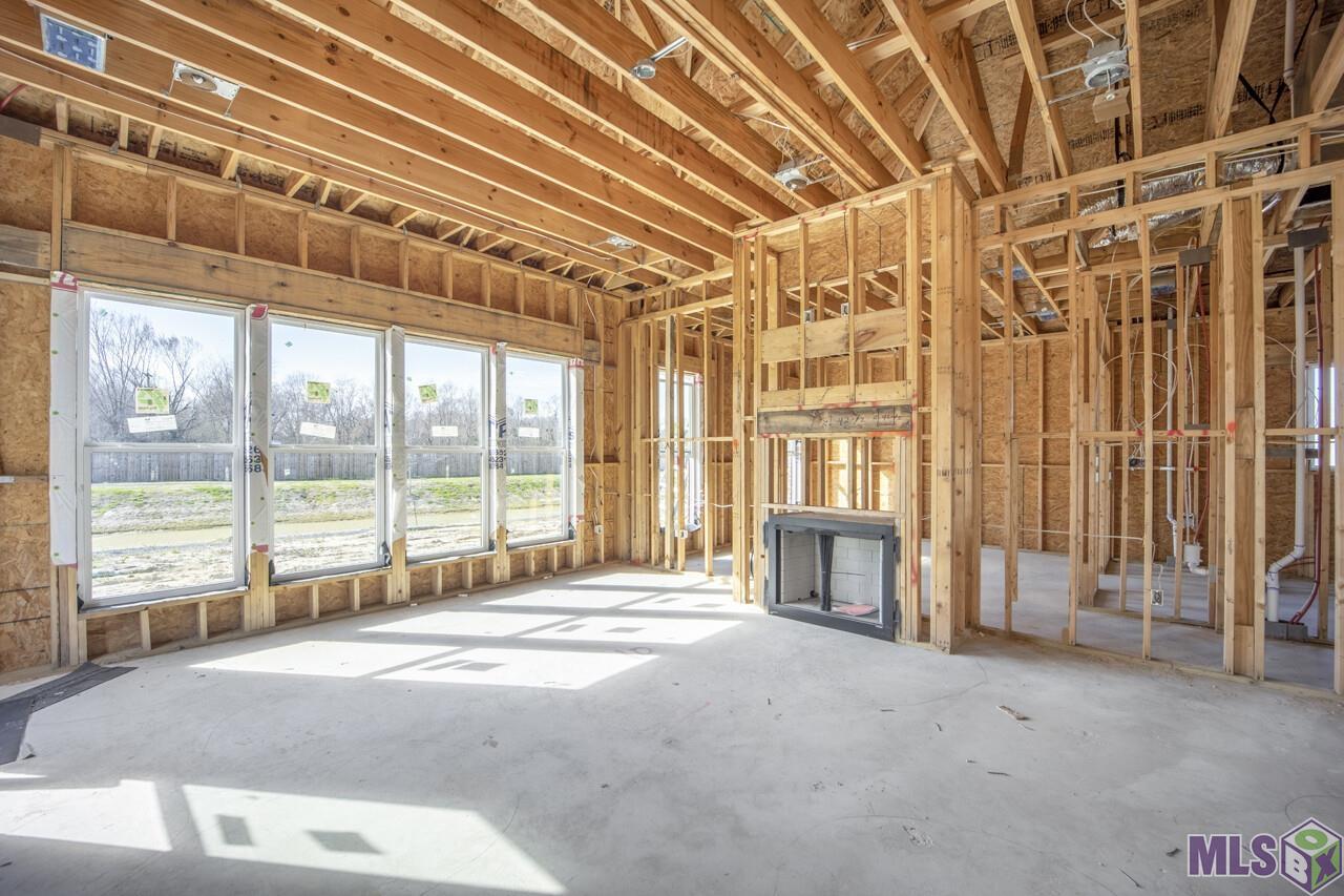 Homes for sale in Denham Springs, LA | 1107 Ivy Ct, Denham Springs, LA 70726 | MLS# BR2021008279