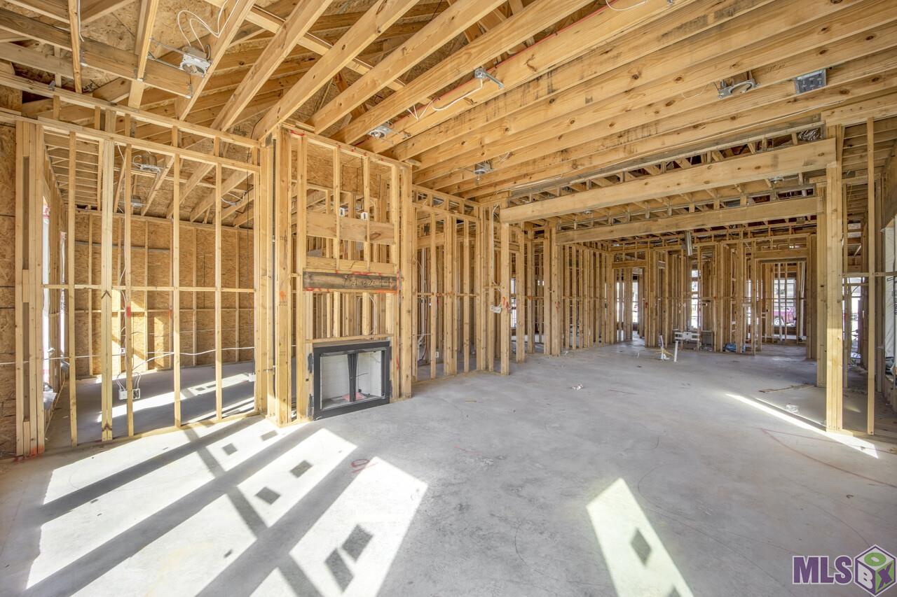 Homes for sale in Denham Springs, LA | 1107 Ivy Ct, Denham Springs, LA 70726 | MLS# BR2021008279