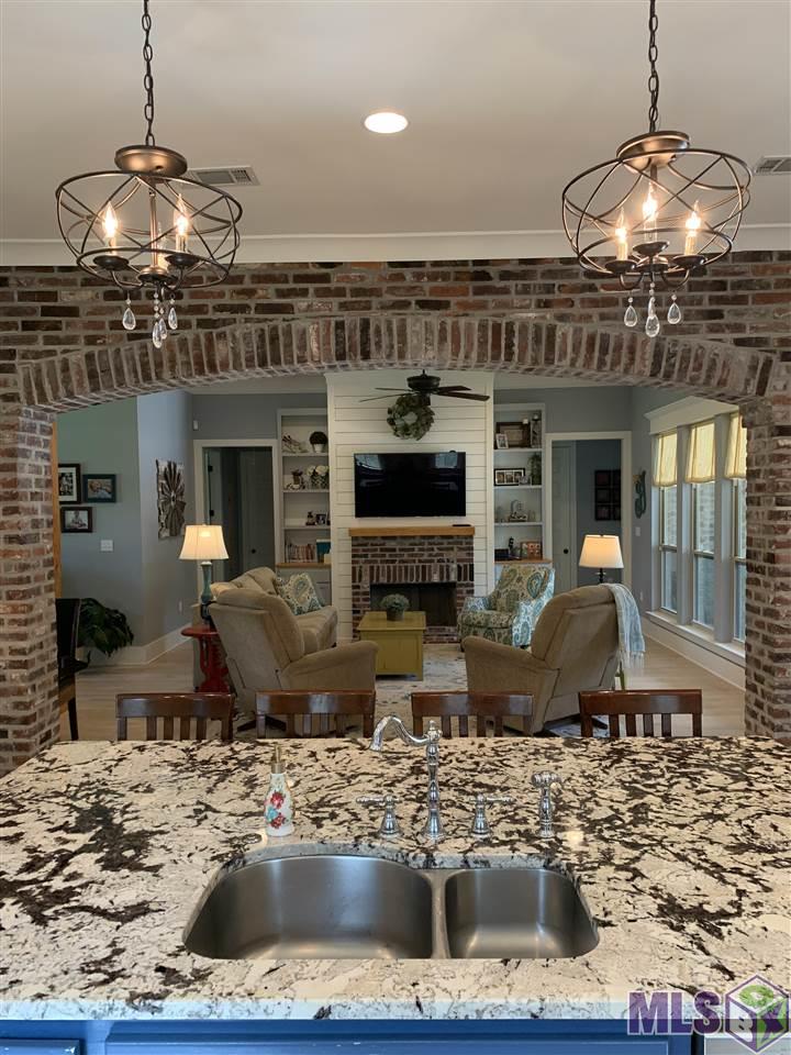 Homes for sale in Zachary, LA | 10701 Mccullough Rd, Zachary, LA 70791 | MLS# BR2021013214