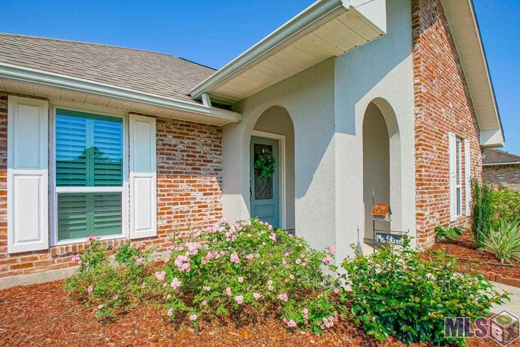 Homes for sale in Denham Springs, LA | 911 Maywood Dr, Denham Springs, LA 70726 | MLS# BR2021014316