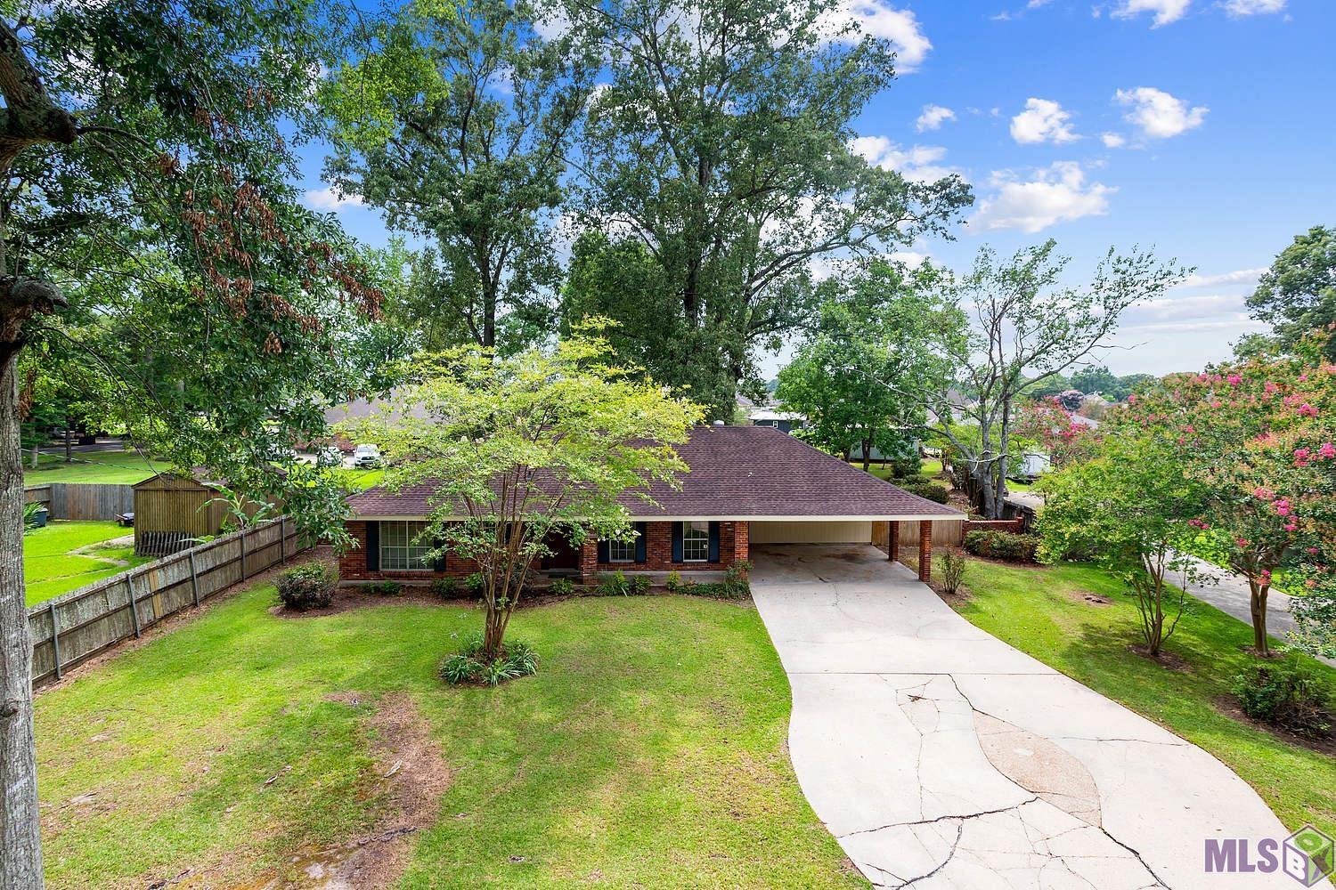 Homes for sale in Zachary, LA | 5407 Newell St, Zachary, LA 70791 | MLS# BR2022009109