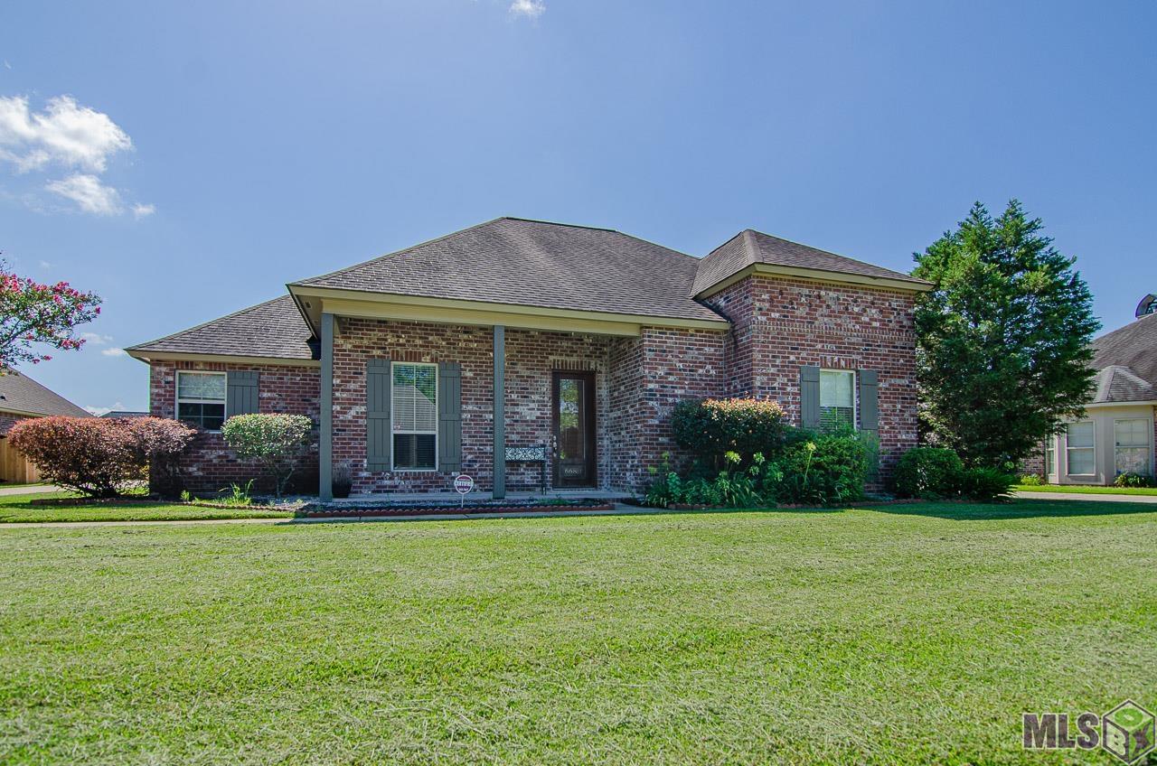 Homes for sale in Zachary, LA | 6680 Summerlin Dr, Zachary, LA 70791 | MLS# BR2022010817