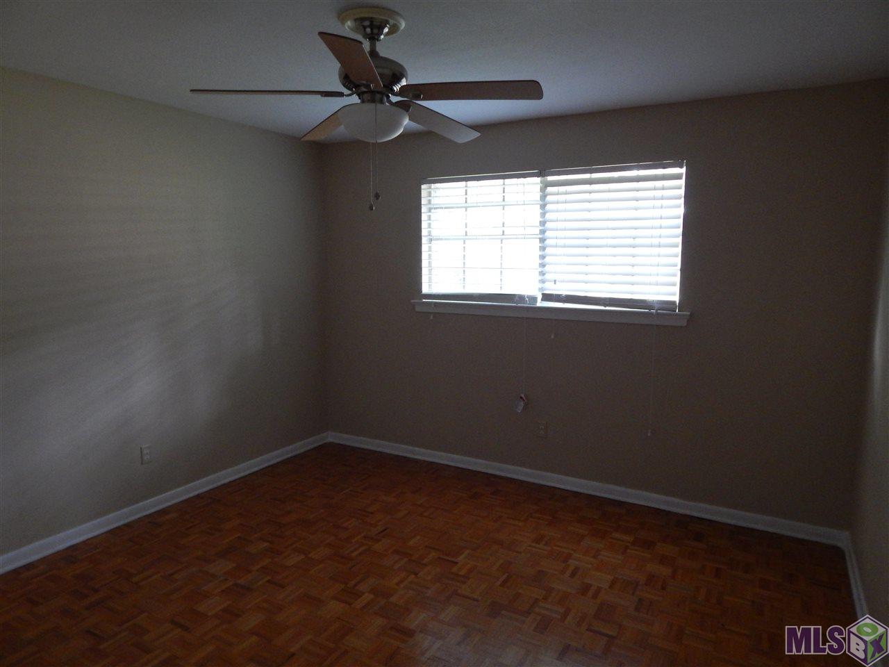 Baton Rouge Real Estate 746 SHERWOOD FOREST BLVD LA 70815 195,900