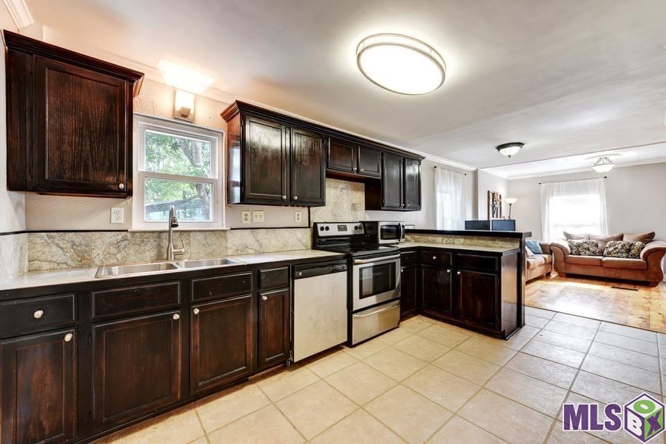 Homes for sale in Denham Springs, LA | 36190 Caraway Rd, Denham Springs, LA 70706 | MLS# BR2024004654