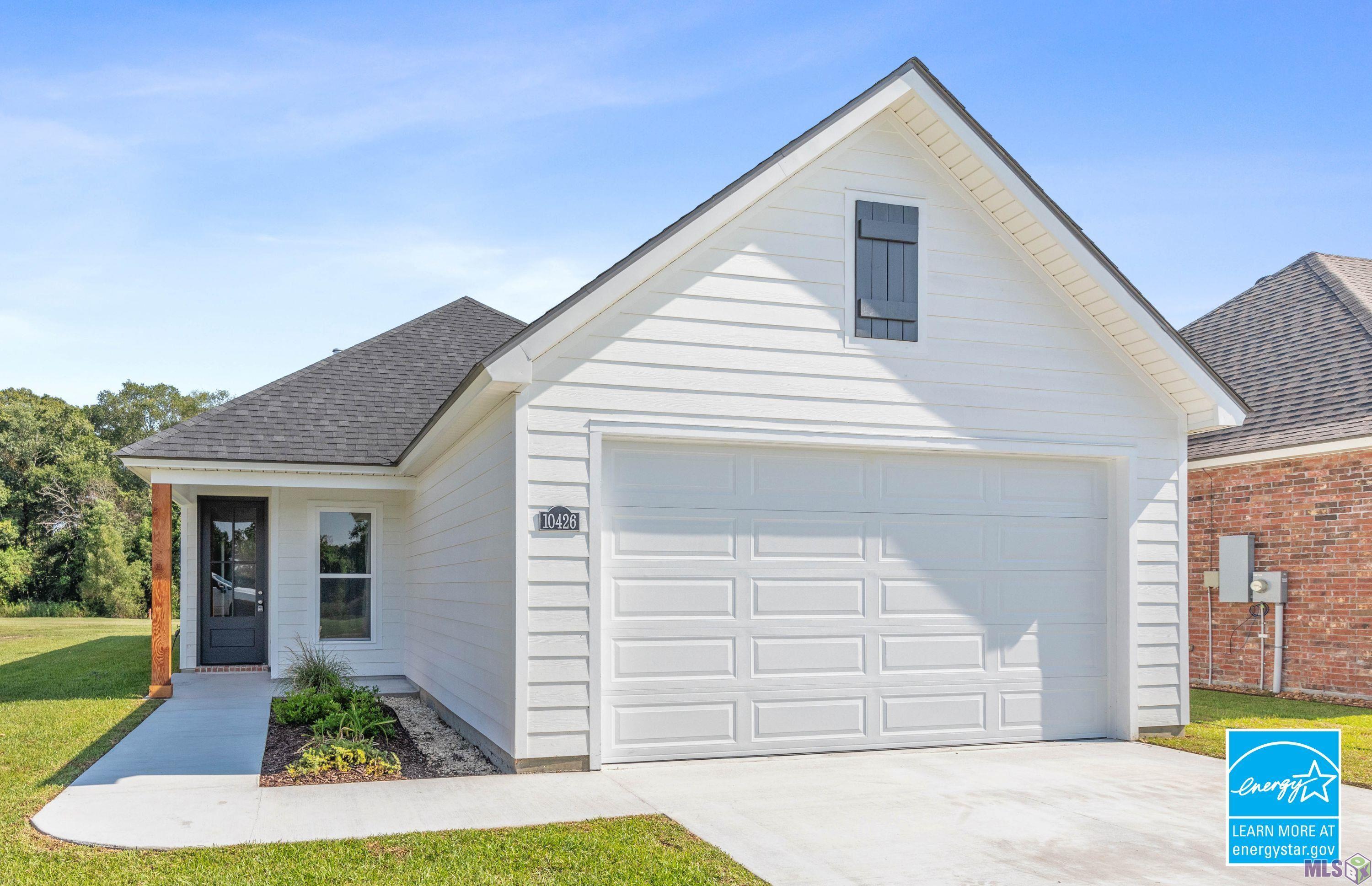 Homes for sale in Denham Springs, LA | 10426 Highland Lakes Dr, Denham Springs, LA 70726 | MLS# BR2024006062