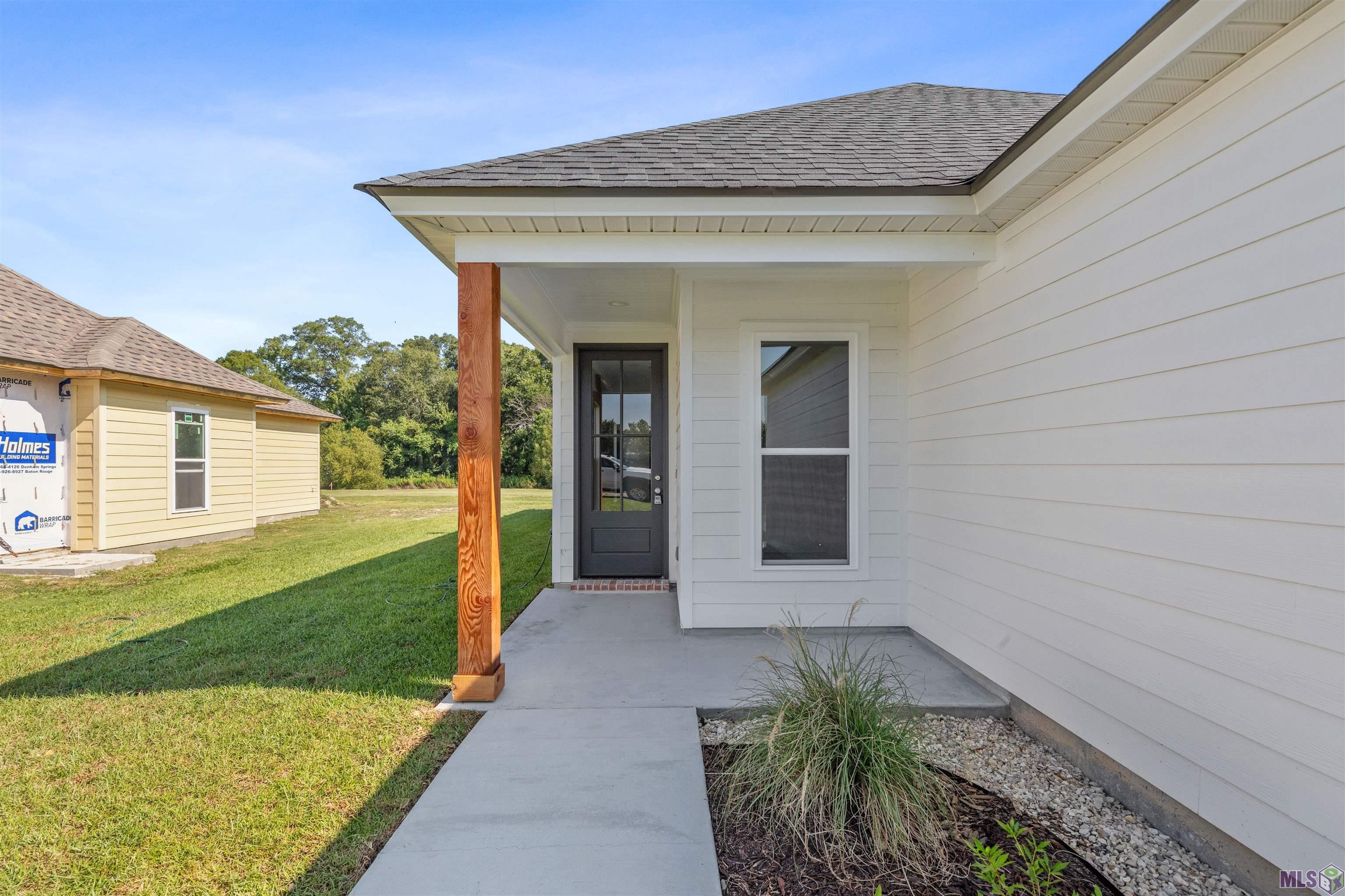 Homes for sale in Denham Springs, LA | 10426 Highland Lakes Dr, Denham Springs, LA 70726 | MLS# BR2024006062