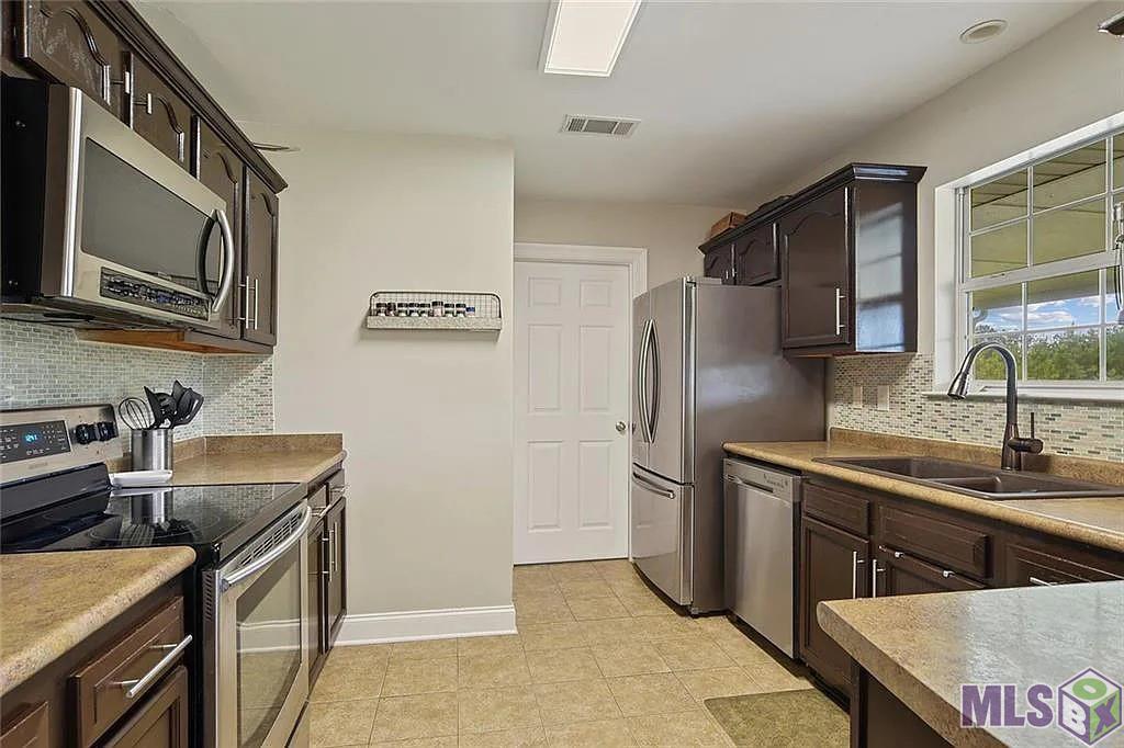 Homes for sale in Franklinton, LA | 43740 C E Stafford Rd, Franklinton, LA 70438 | MLS# BR2024006581