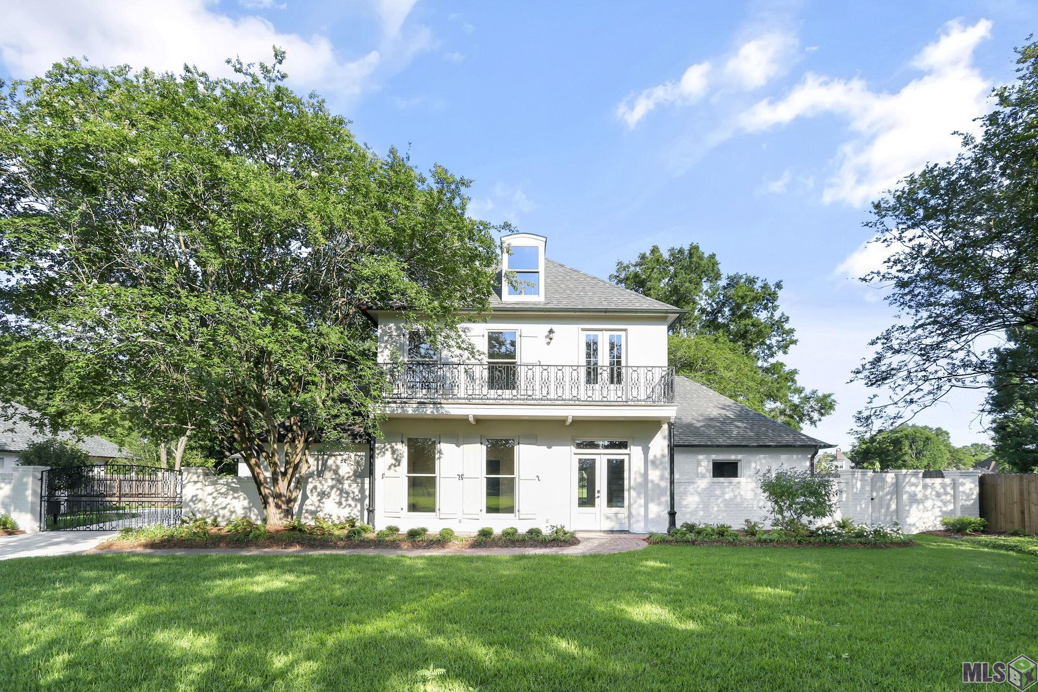 Homes for sale in Baton Rouge, LA | 18919 St Clare Dr, Baton Rouge, LA 70810 | MLS# BR2024009496