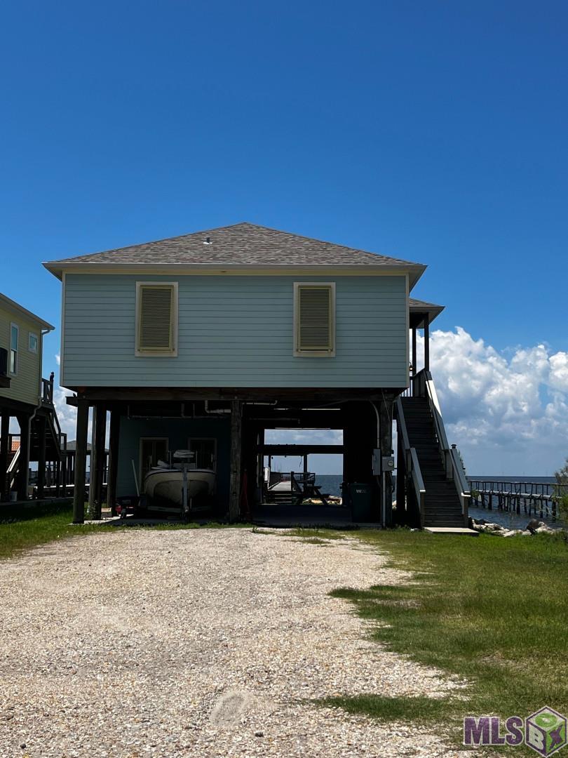 Homes for sale in Slidell, LA | 275 Lakeview Dr, Slidell, LA 70458 | MLS# BR2024009856