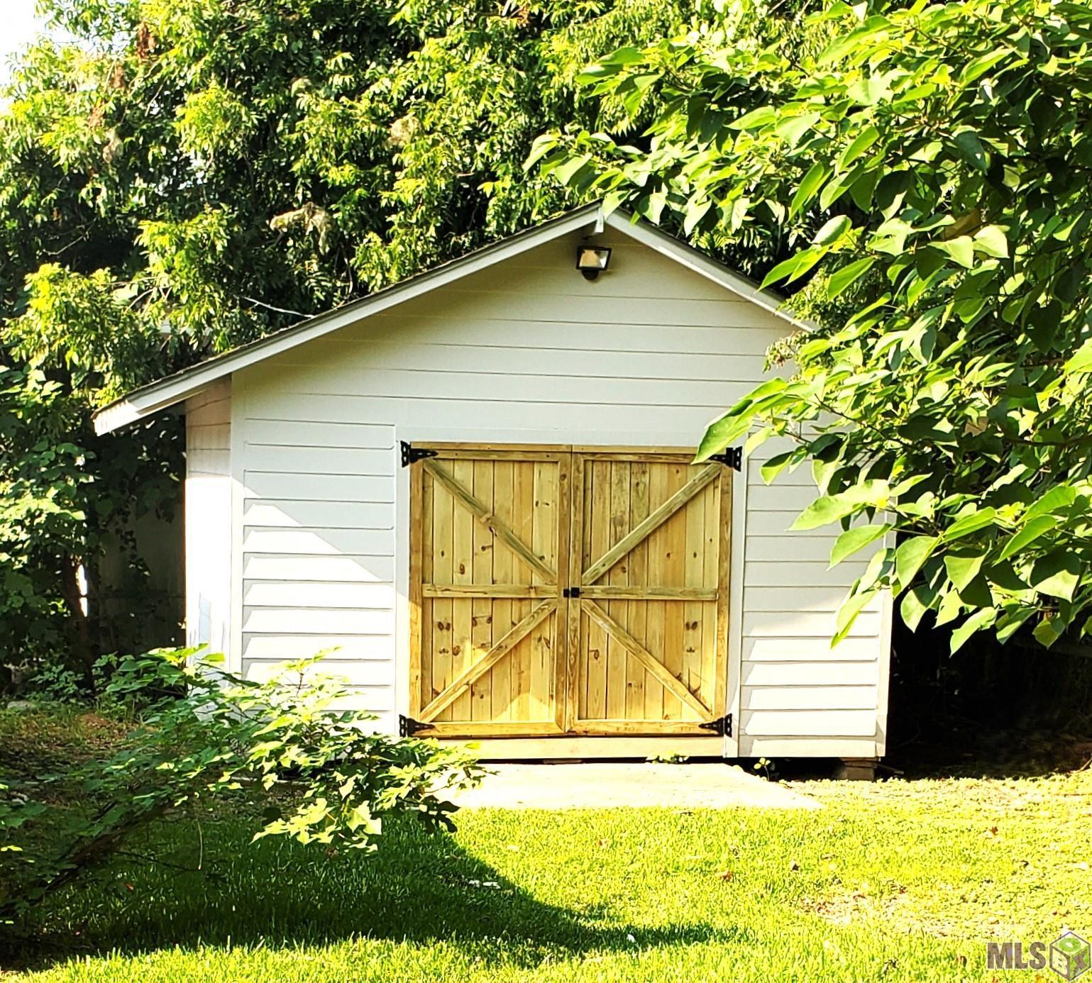 Homes for sale in Baton Rouge, LA | 830 East Blvd, Baton Rouge, LA 70802 | MLS# BR2024011391