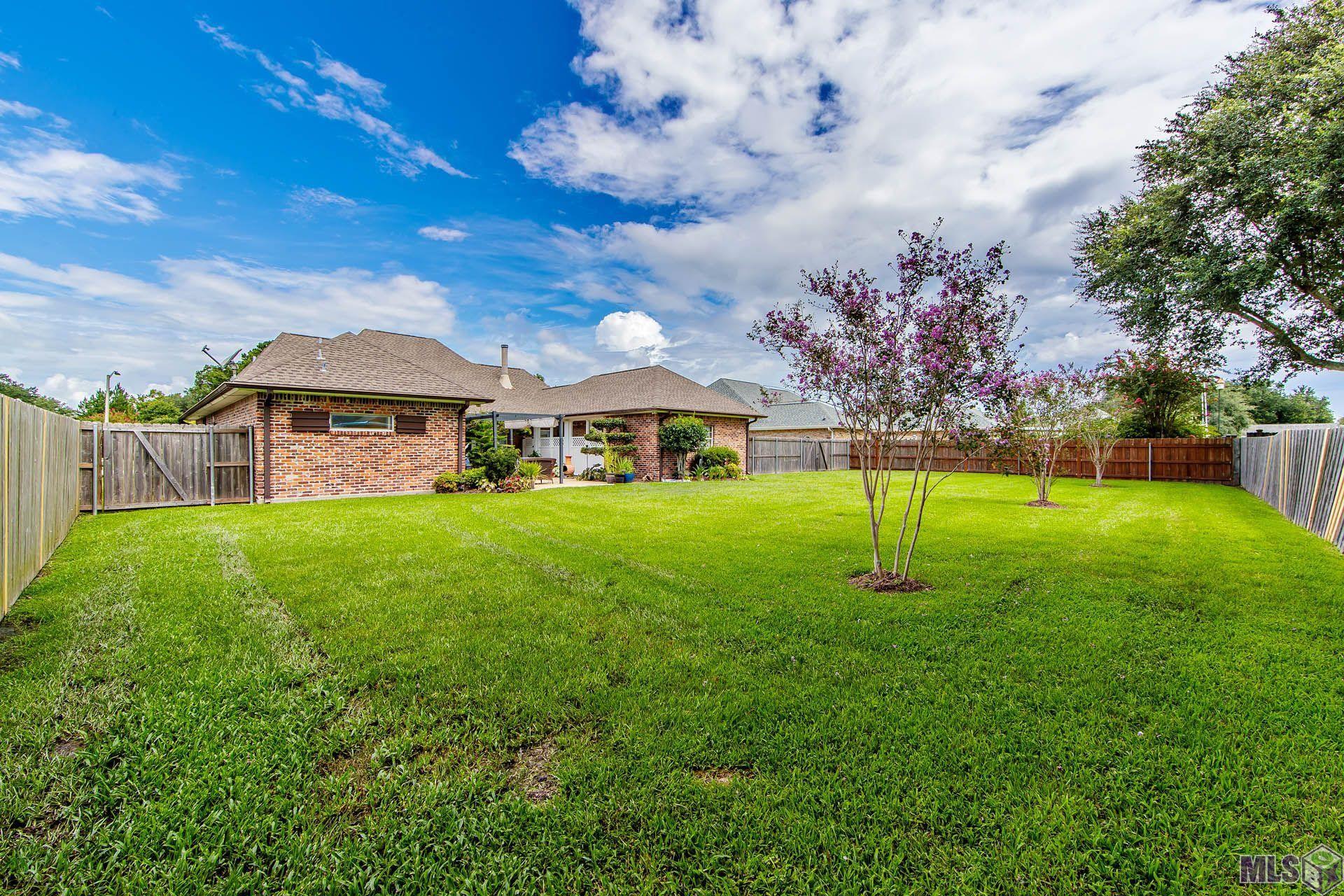 Homes for sale in Thibodaux, LA | 210 Davis Dr, Thibodaux, LA 70301 | MLS# BY2024014401