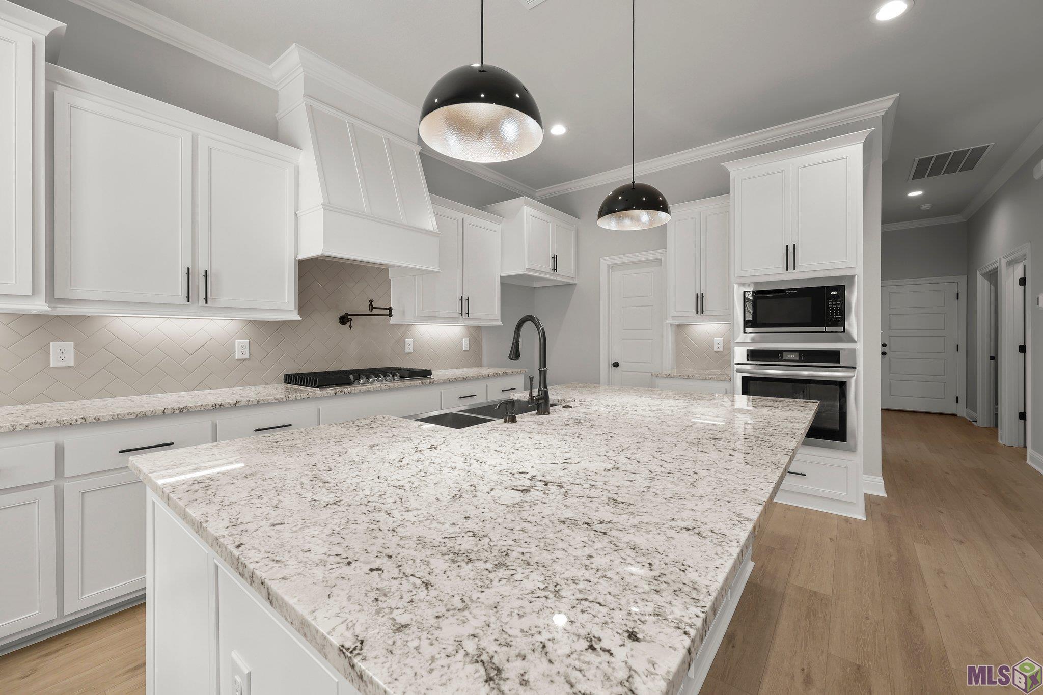 Homes for sale in Prairieville, LA | 37467 Cattle Ave, Prairieville, LA 70769 | MLS# BR2024015835