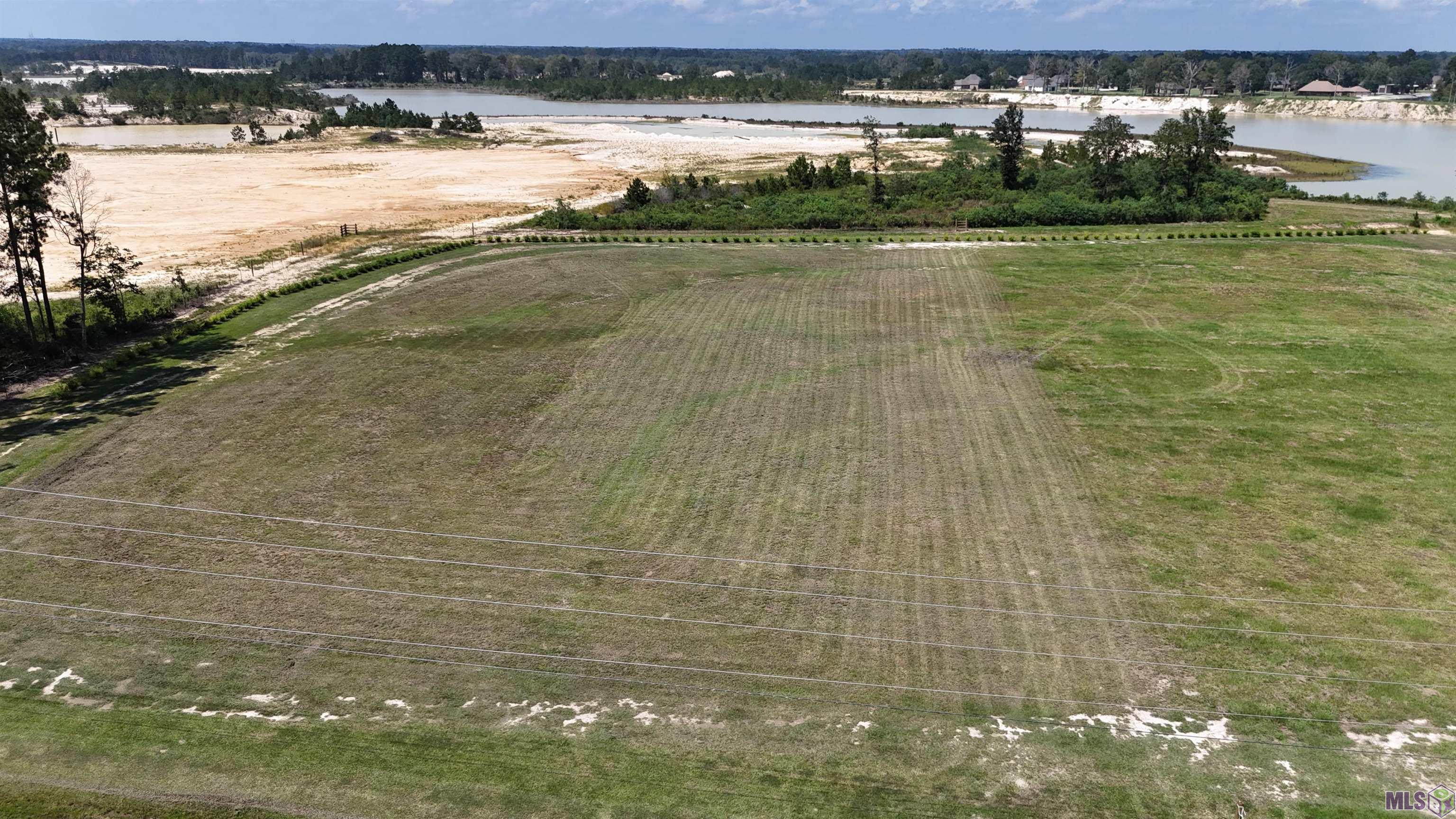 Homes for sale in Denham Springs, LA | 48450 La Hwy 16, Denham Springs, LA 70706 | MLS# BR2024016073