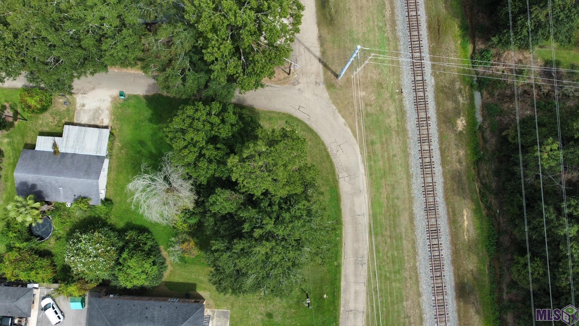 Homes for sale in Denham Springs, LA | 16A, 17, 18 N River Rd, Denham Springs, LA 70726 | MLS# BR2024017335