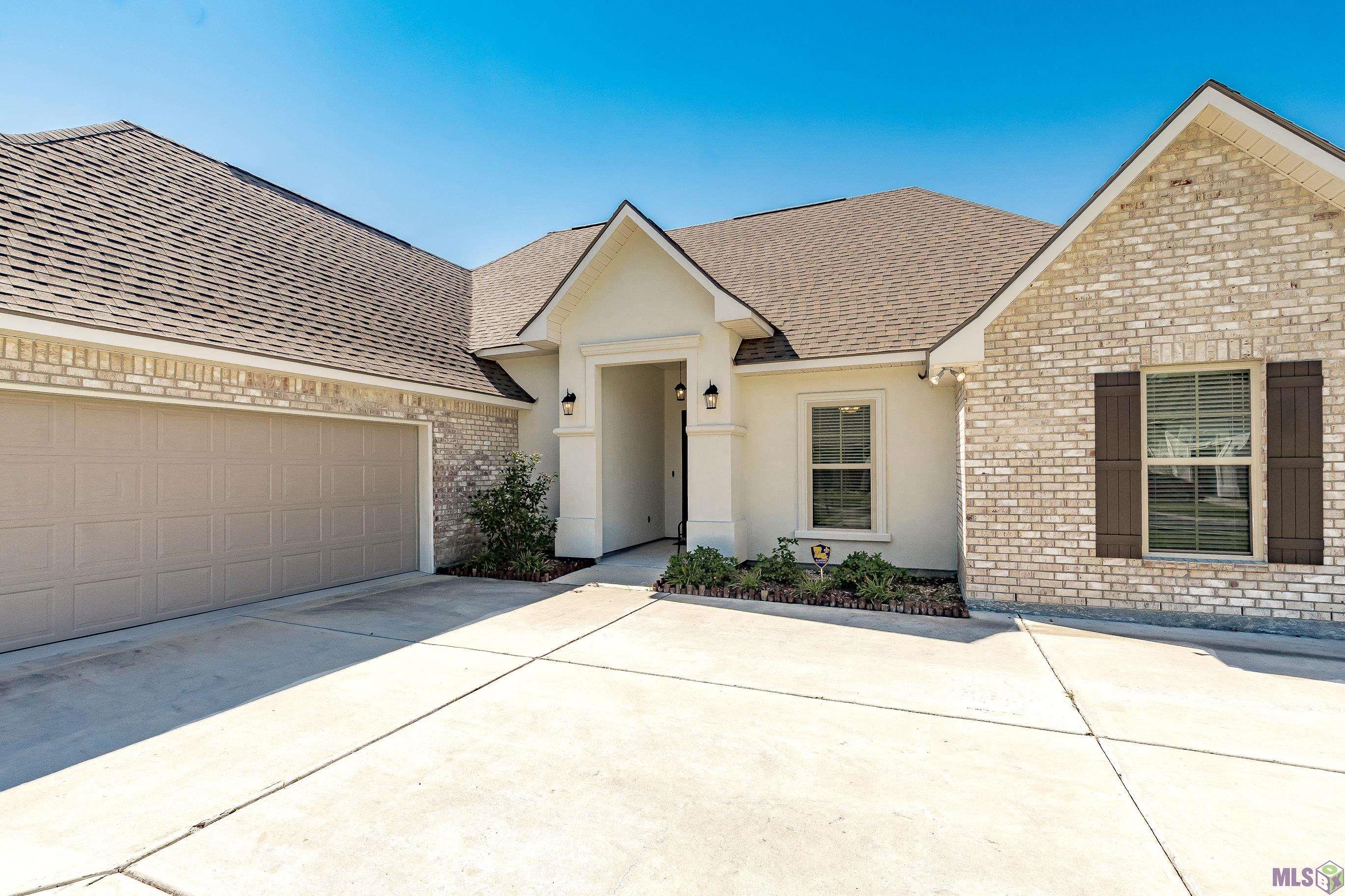 Homes for sale in Addis, LA | 4583 Bayou Plantation Dr, Addis, LA 70710 | MLS# BR2024018257