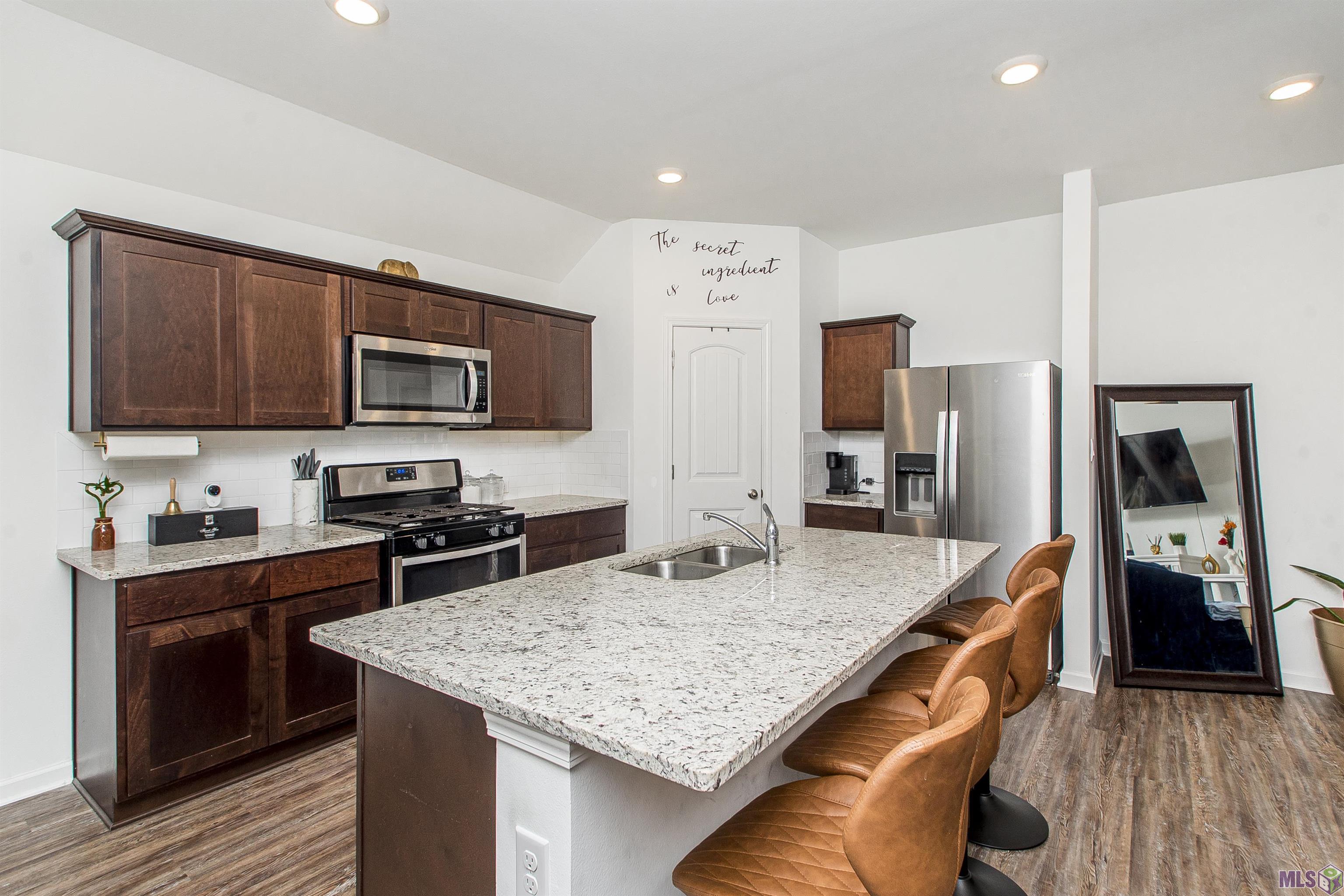 Homes for sale in Zachary, LA | 734 Lambot Ave, Zachary, LA 70791 | MLS# BR2024021217