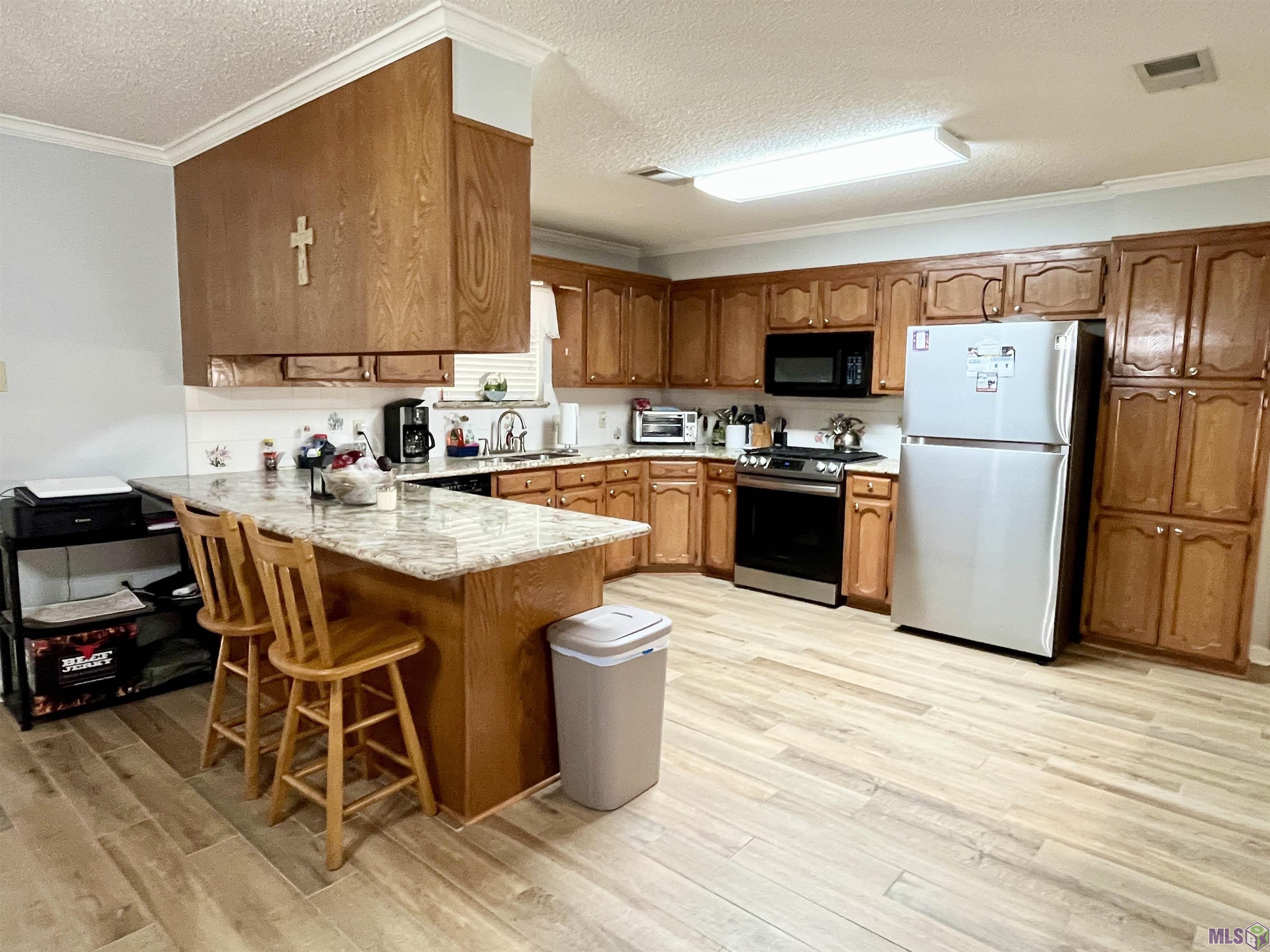 Homes for sale in Denham Springs, LA | 716 Dawes Dr, Denham Springs, LA 70726 | MLS# BR2024021991