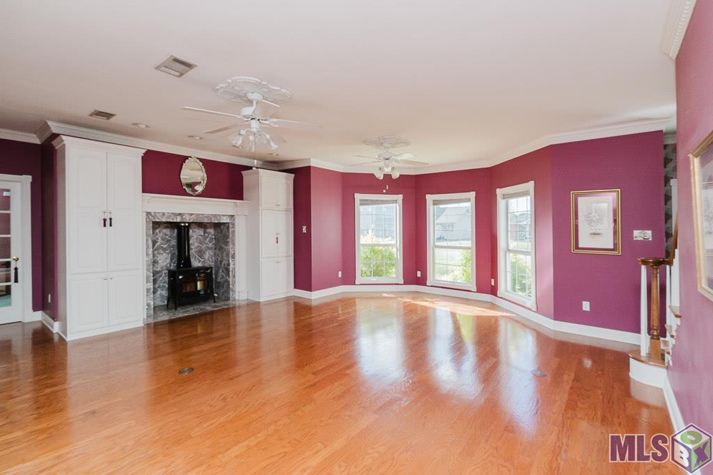 Homes for sale in Lutcher, LA | 1800 Bay Tree St, Lutcher, LA 70071 | MLS# BR2025000563