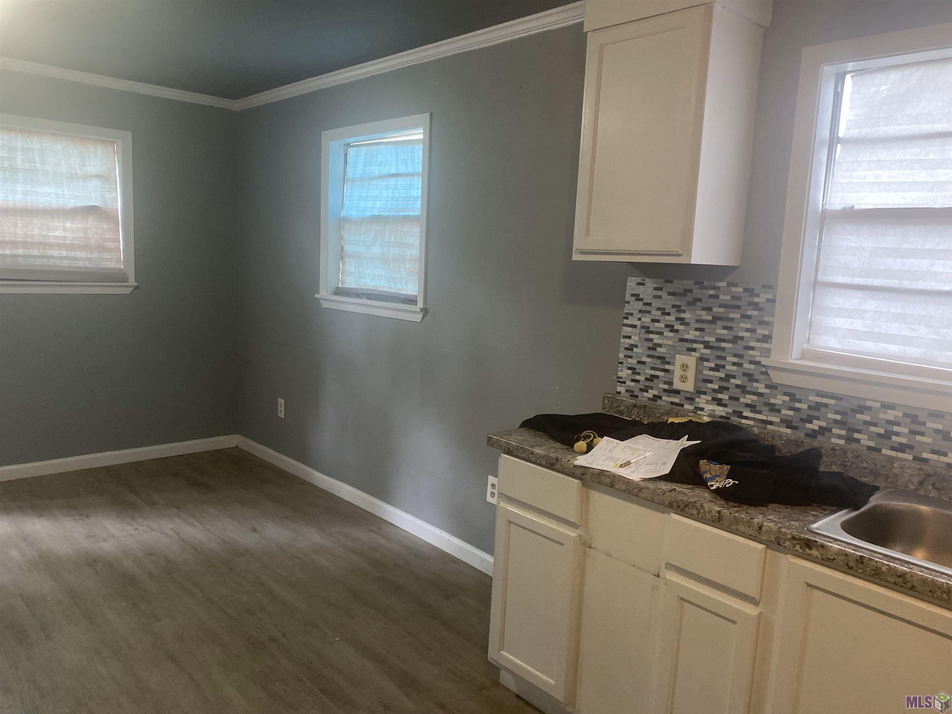 Homes for sale in Gonzales, LA | 419 W Bluebird St, Gonzales, LA 70737 | MLS# BR2025000667