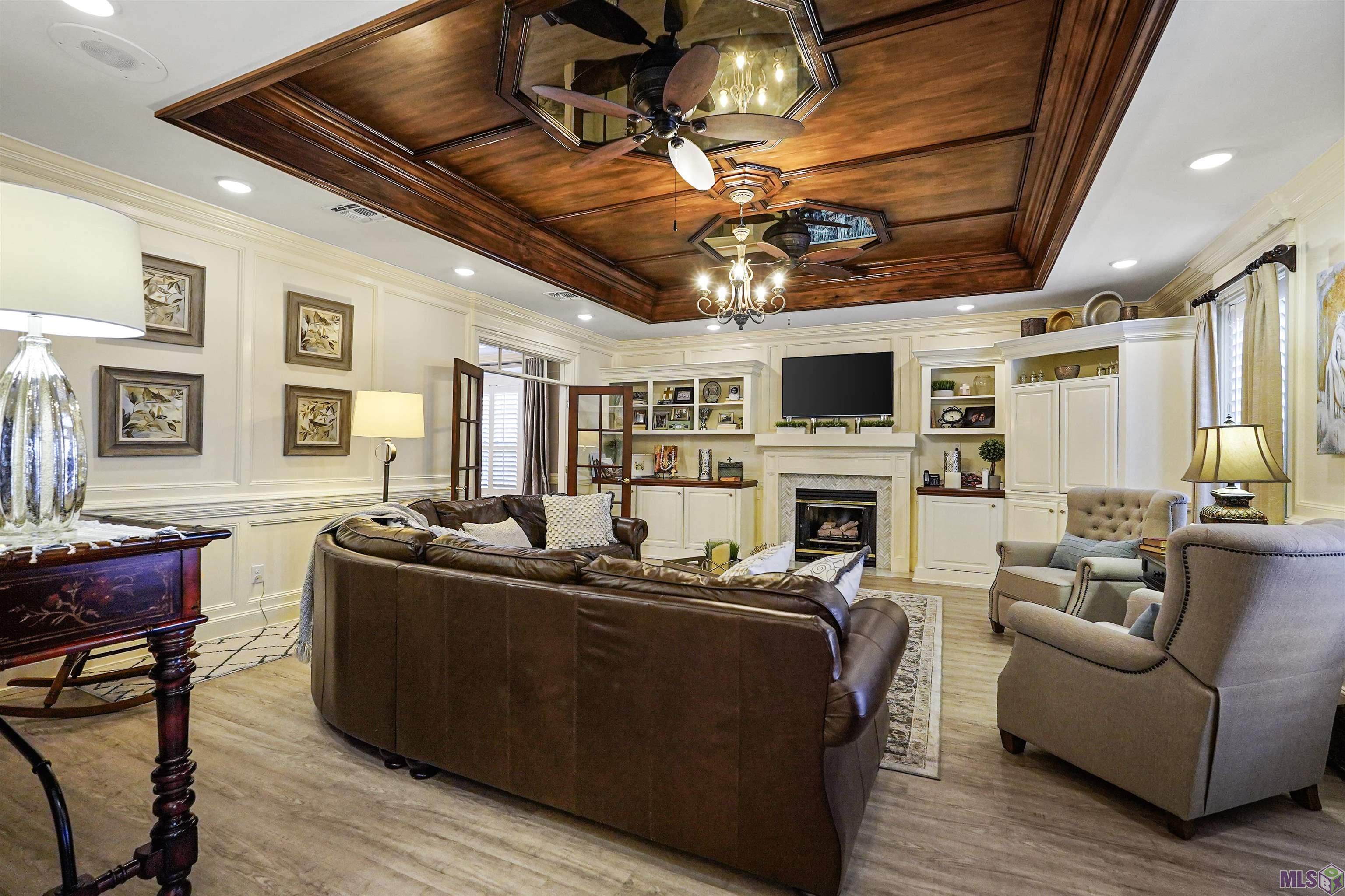 Homes for sale in Houma, LA | 108 Ouiski Bayou Dr, Houma, LA 70360 | MLS# BY2025001462