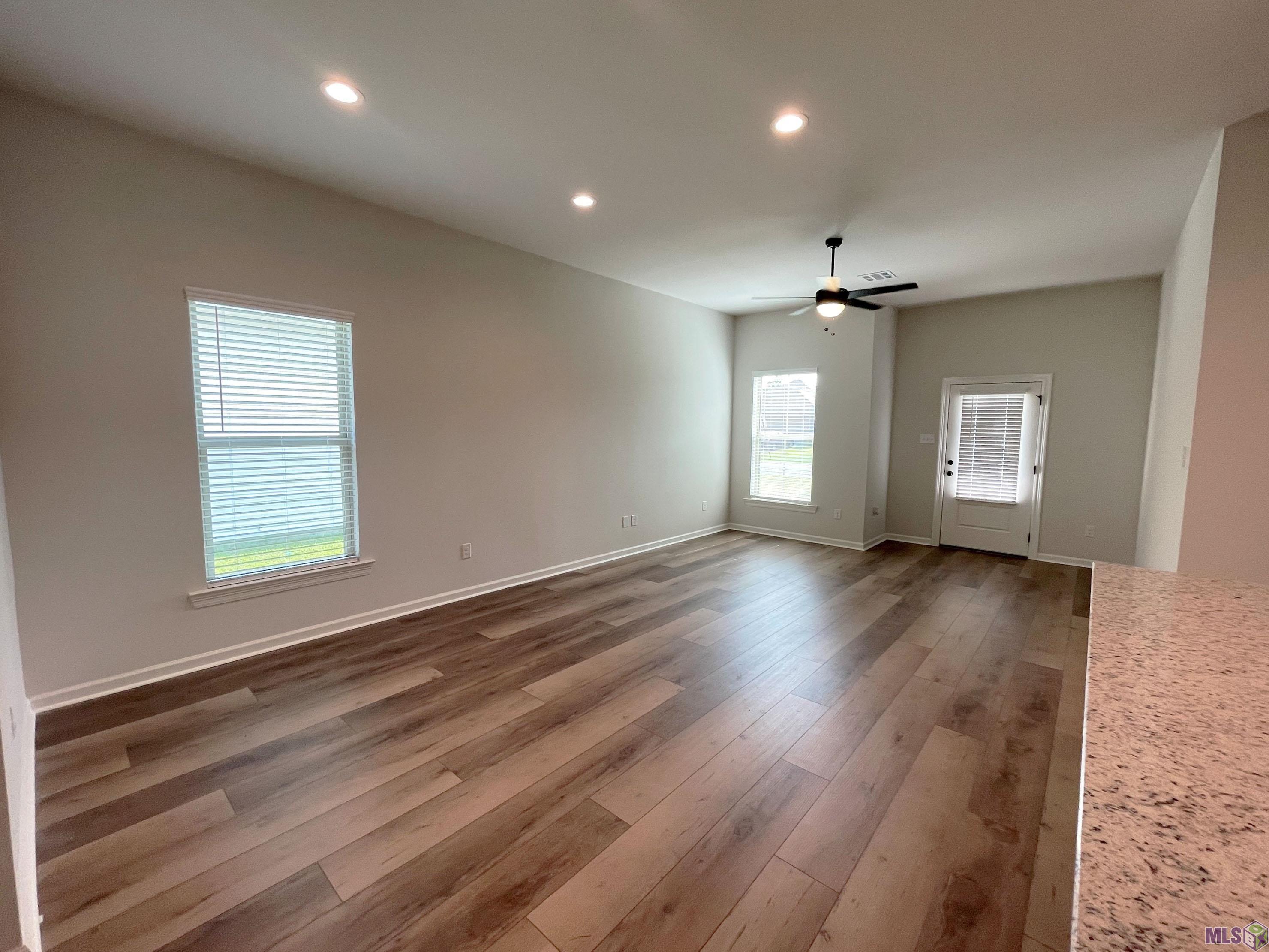 Homes for sale in Denham Springs, LA | 28246 Moreau Dr, Denham Springs, LA 70726 | MLS# BR2025001570