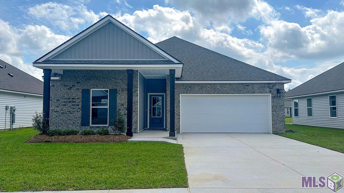 Homes for sale in Denham Springs, LA | 12922 Bay Leaf Dr, Denham Springs, LA 70726 | MLS# BR2025001745