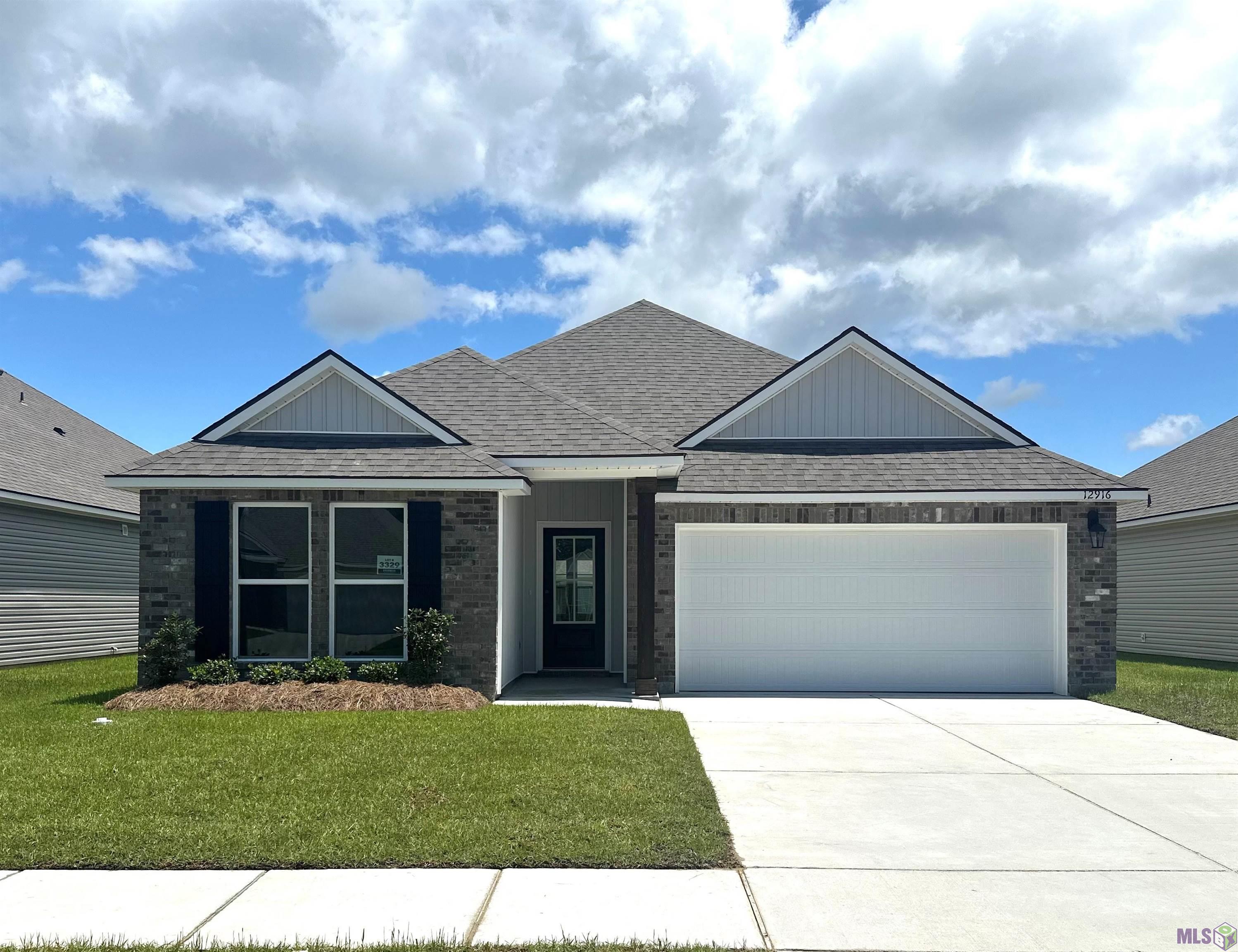 Homes for sale in Denham Springs, LA | 12916 Bay Leaf Dr, Denham Springs, LA 70706 | MLS# BR2025002418