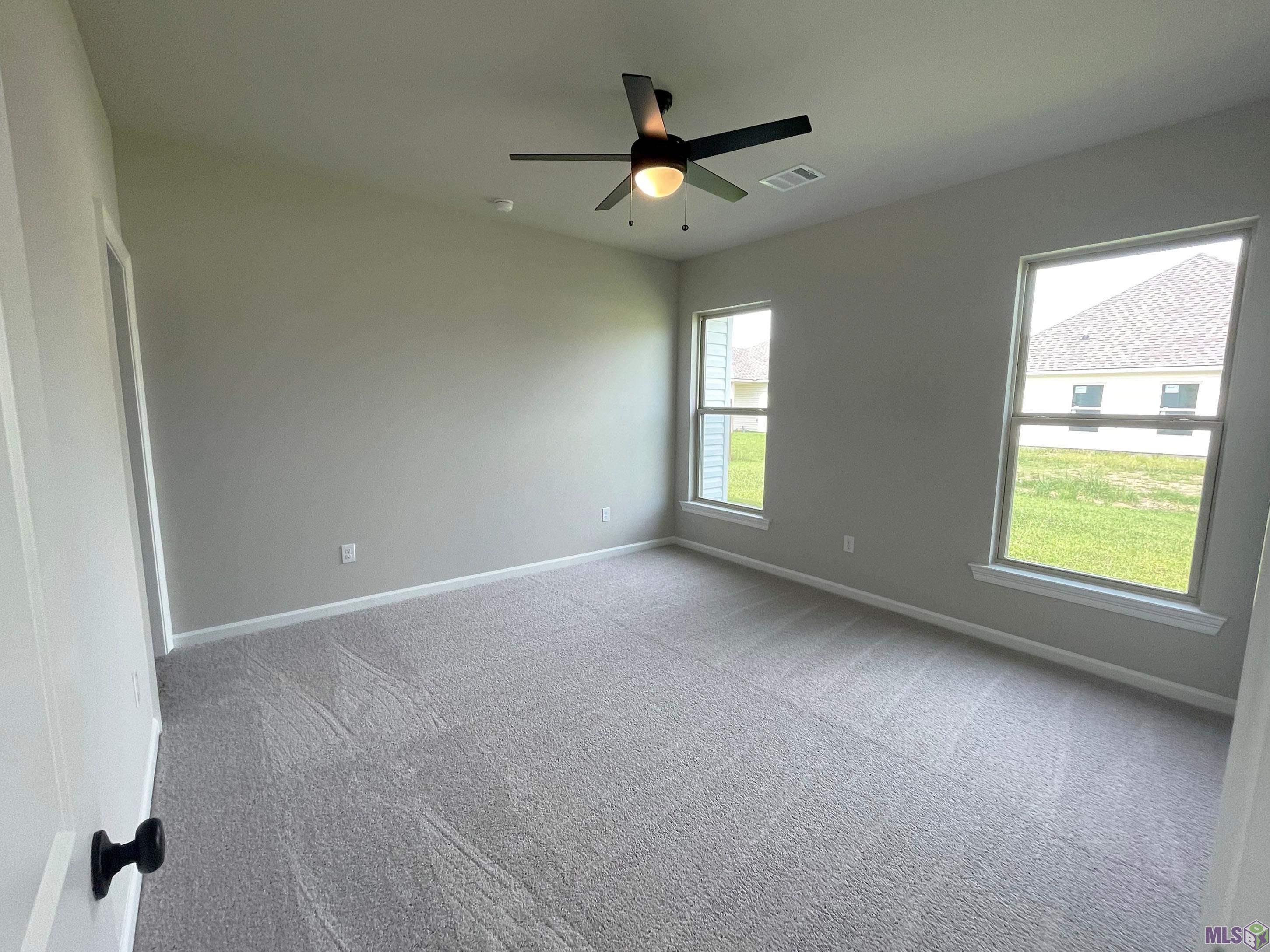 Homes for sale in Denham Springs, LA | 28342 Moreau Dr, Denham Springs, LA 70726 | MLS# BR2025003866